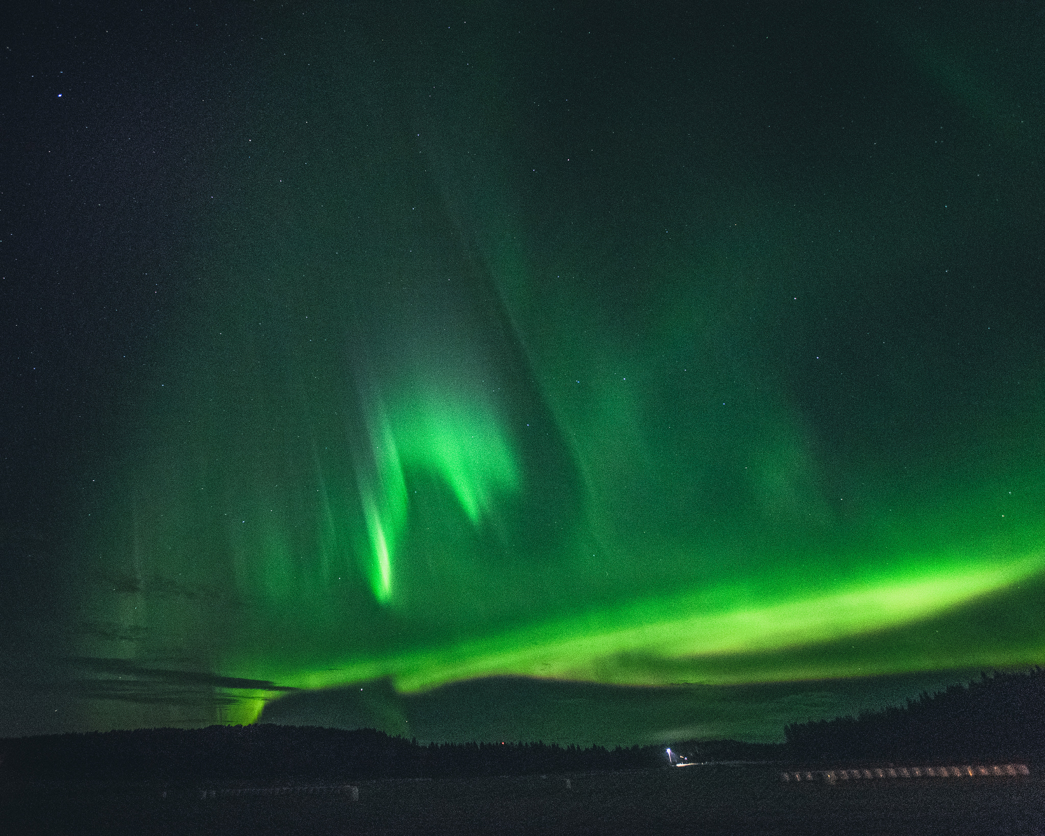 Nikon D5300 + Sigma 10-20mm F3.5 EX DC HSM sample photo. Aurora photography