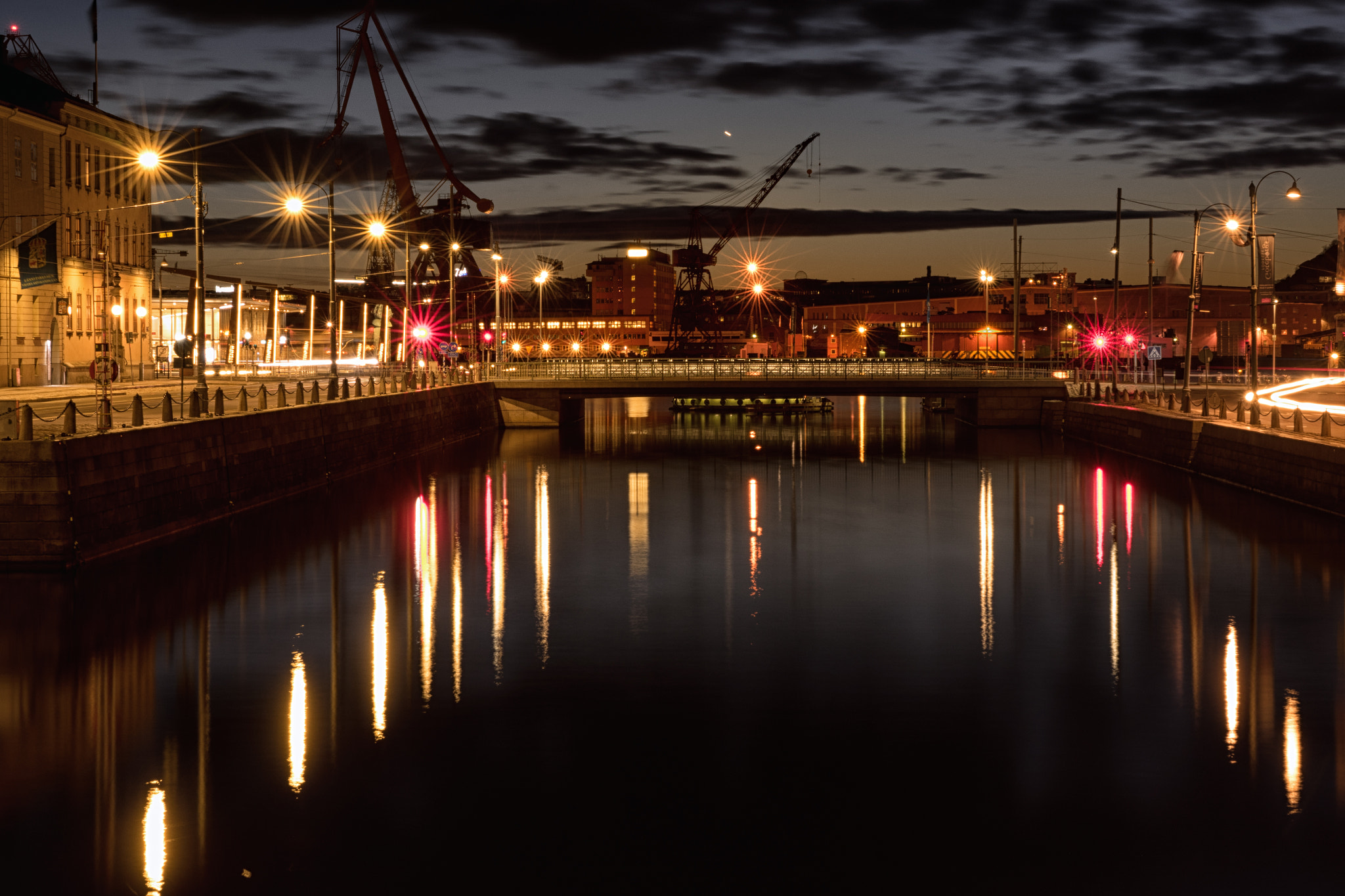 Sony a7R + Sony Sonnar T* FE 55mm F1.8 ZA sample photo. Gothenburg harbour photography