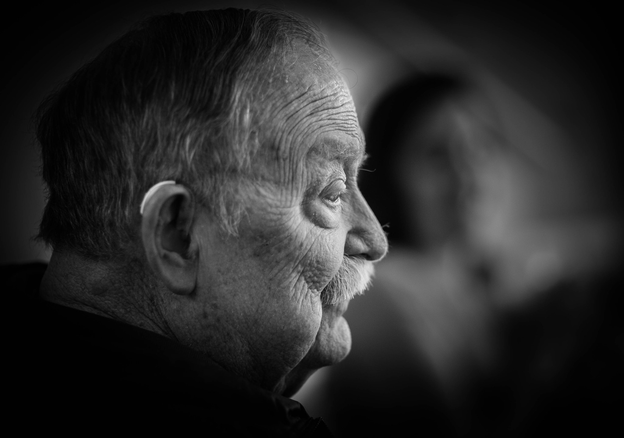 Canon EOS 6D + Canon EF 85mm F1.2L II USM sample photo. Grampa visiting. why not? photography