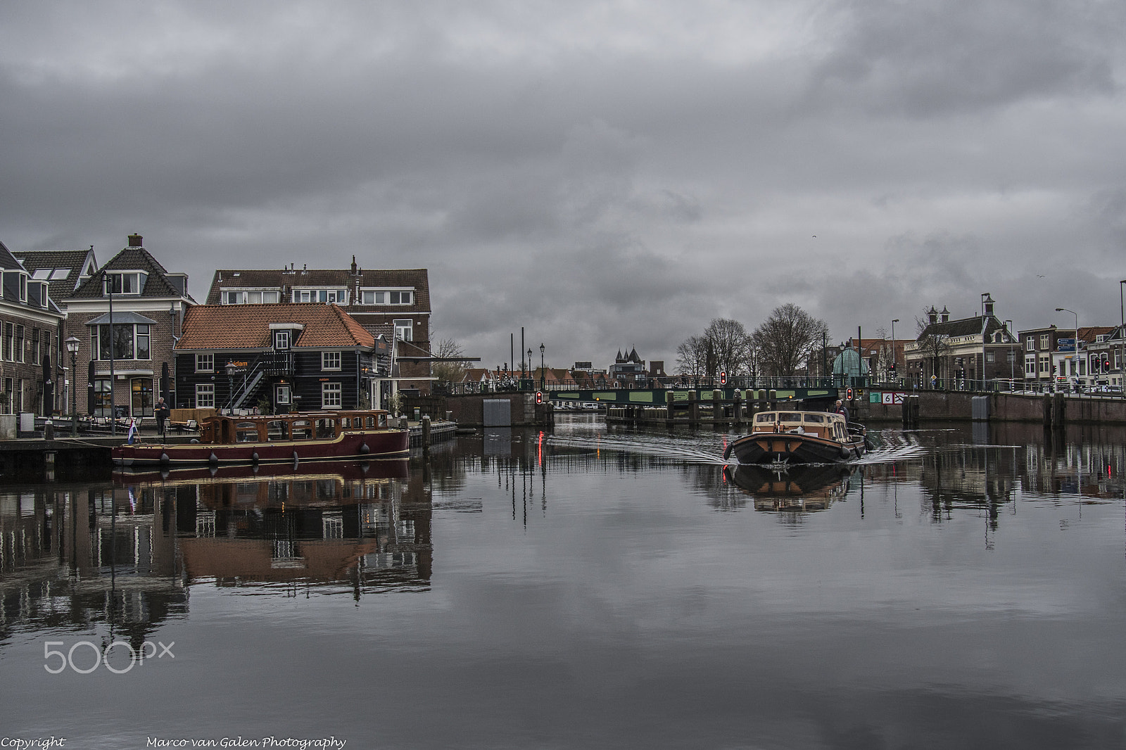 Nikon D500 sample photo. 2x watercoach photography
