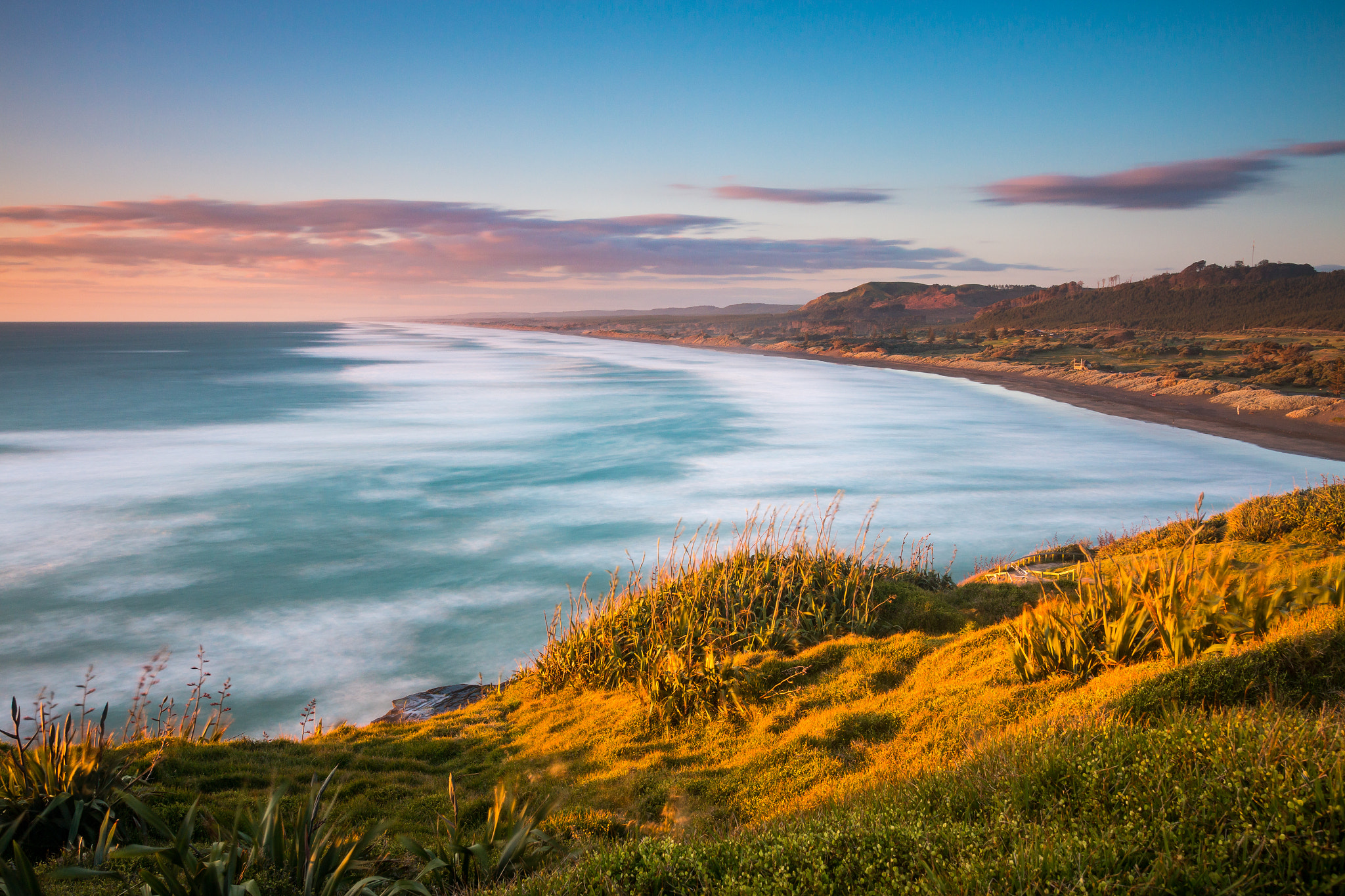 Canon EOS 70D + Sigma 18-35mm f/1.8 DC HSM sample photo. Golden hour at muriwai beach photography