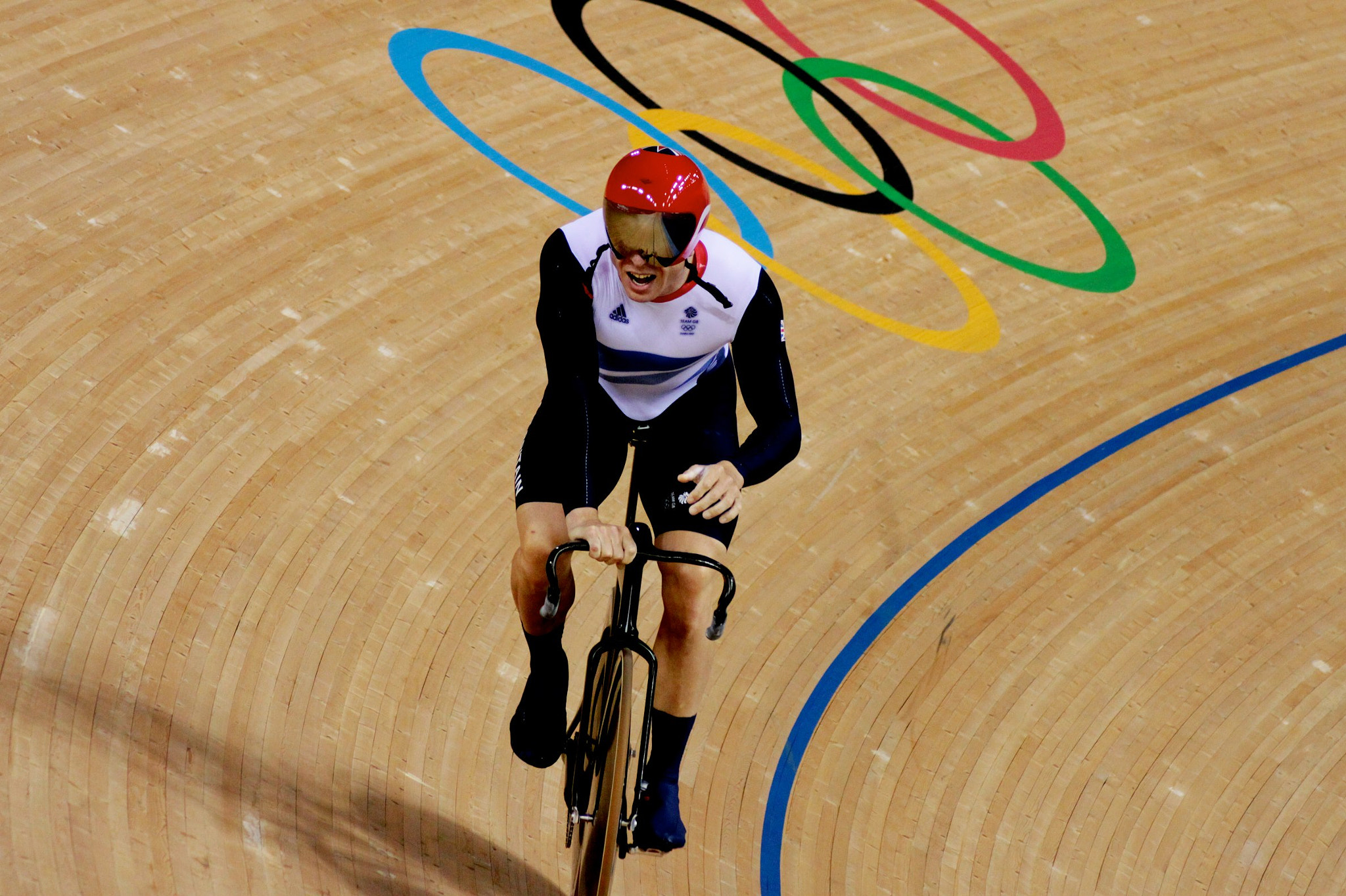 Canon EOS 500D (EOS Rebel T1i / EOS Kiss X3) sample photo. Gold medal number six... photography