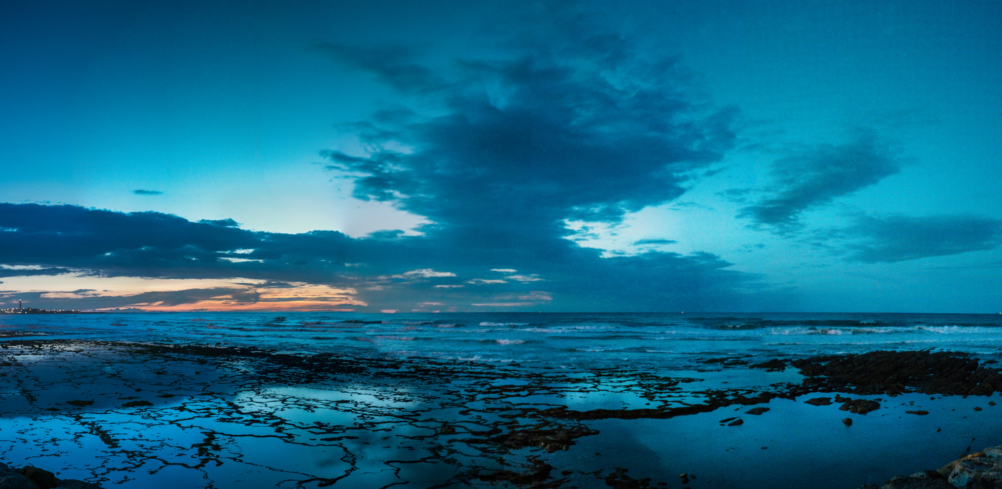 Canon EF 16-35mm F2.8L II USM sample photo. Casablanca. photography