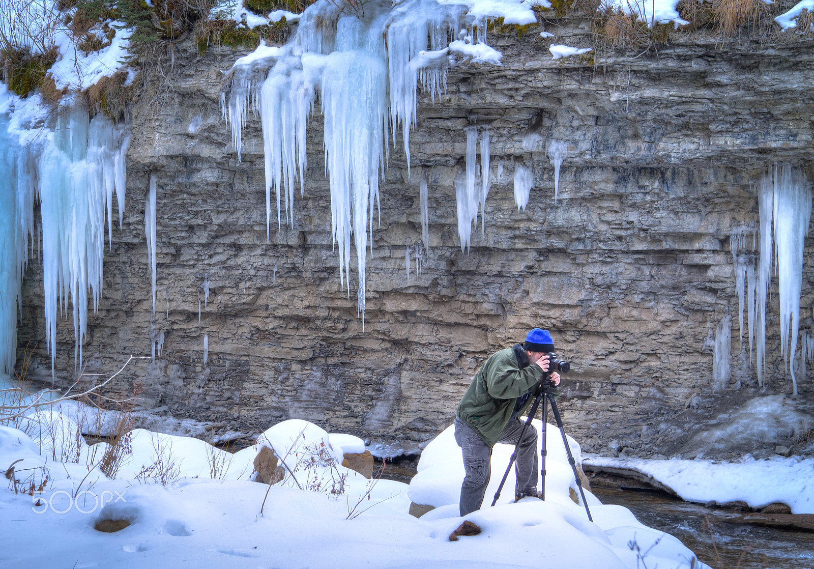 Canon EF-S 17-85mm F4-5.6 IS USM sample photo. Photographer on ice photography