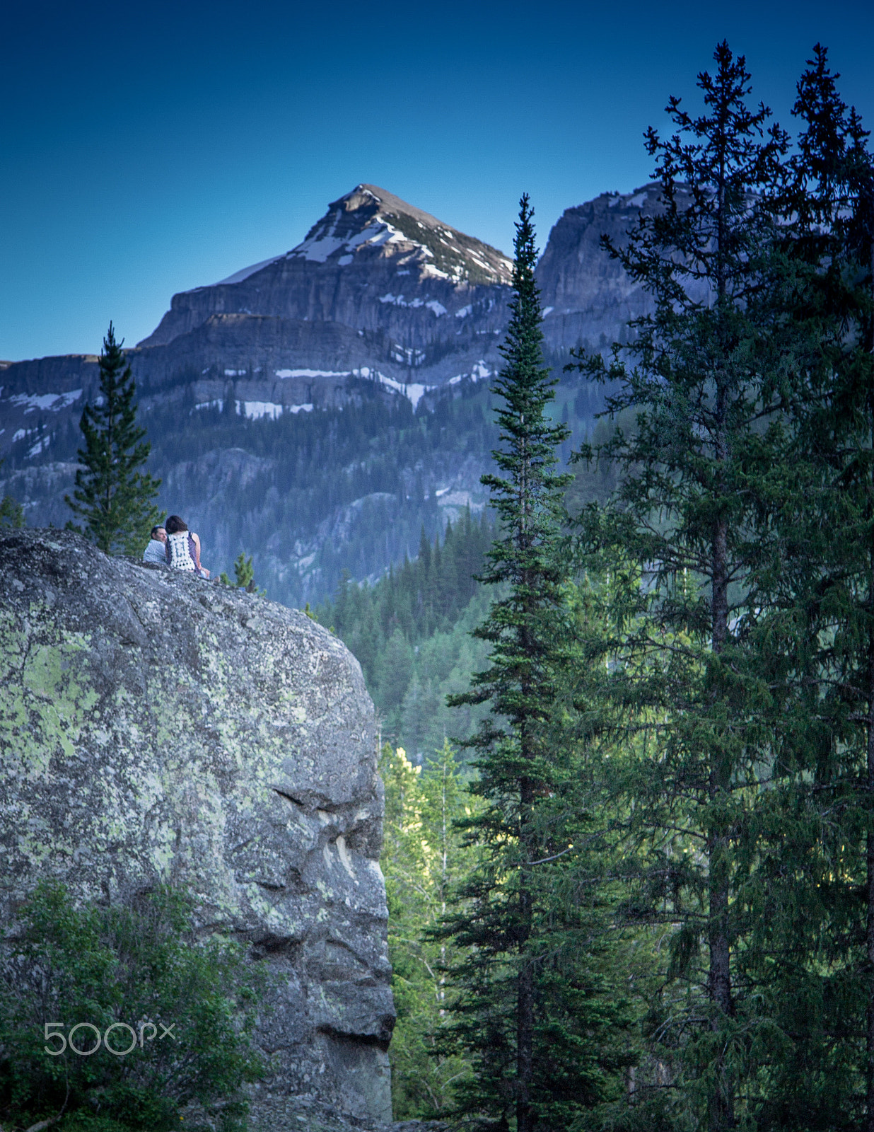 Canon EF-S 17-85mm F4-5.6 IS USM sample photo. Mountain romance photography