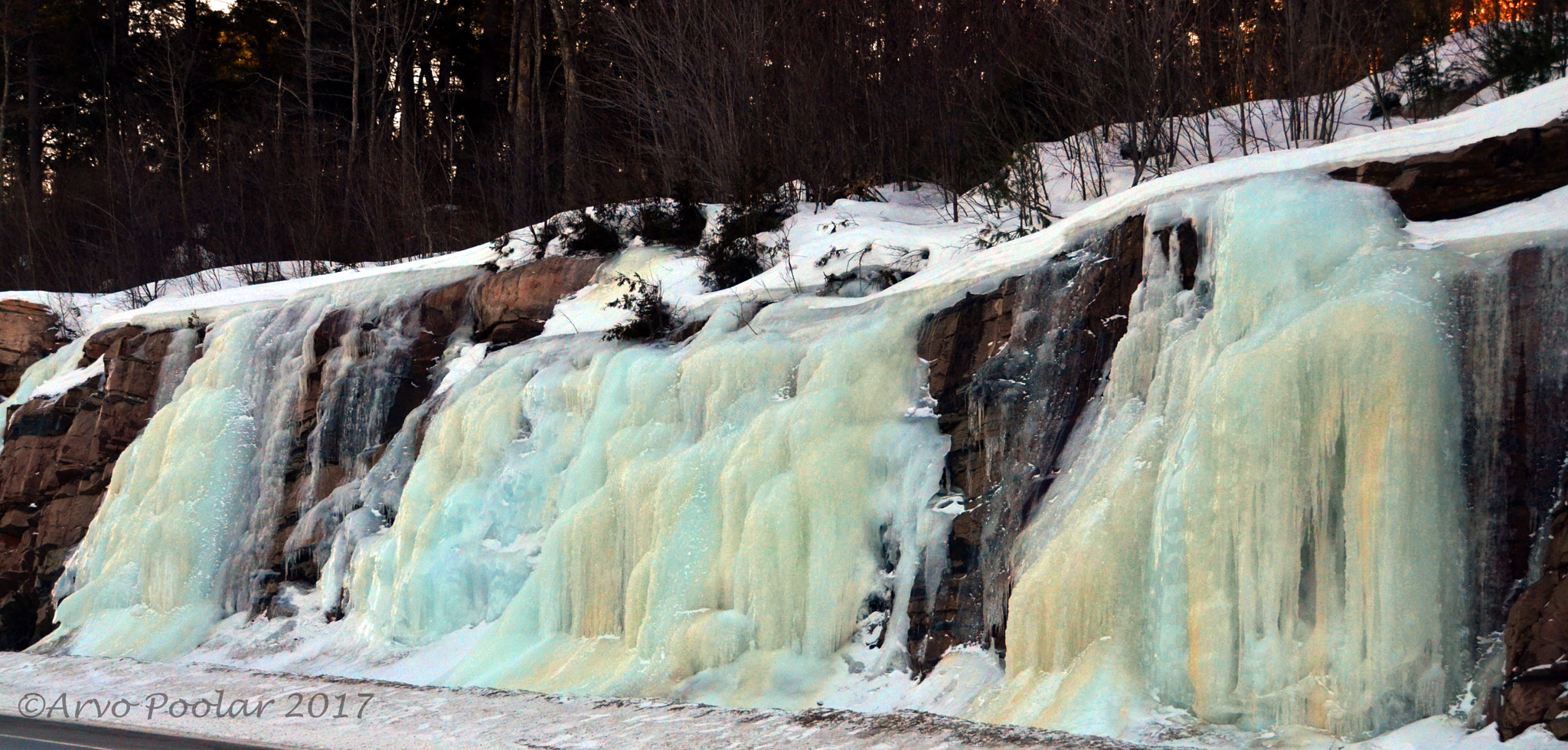 Nikon D7000 sample photo. Algoice flows out and over the rocks photography