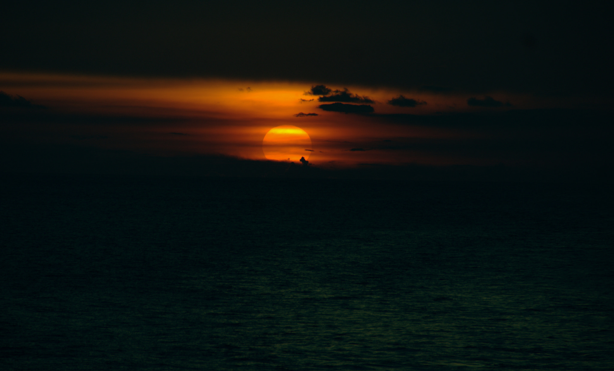 Sony DT 18-200mm F3.5-6.3 sample photo. From sea photography