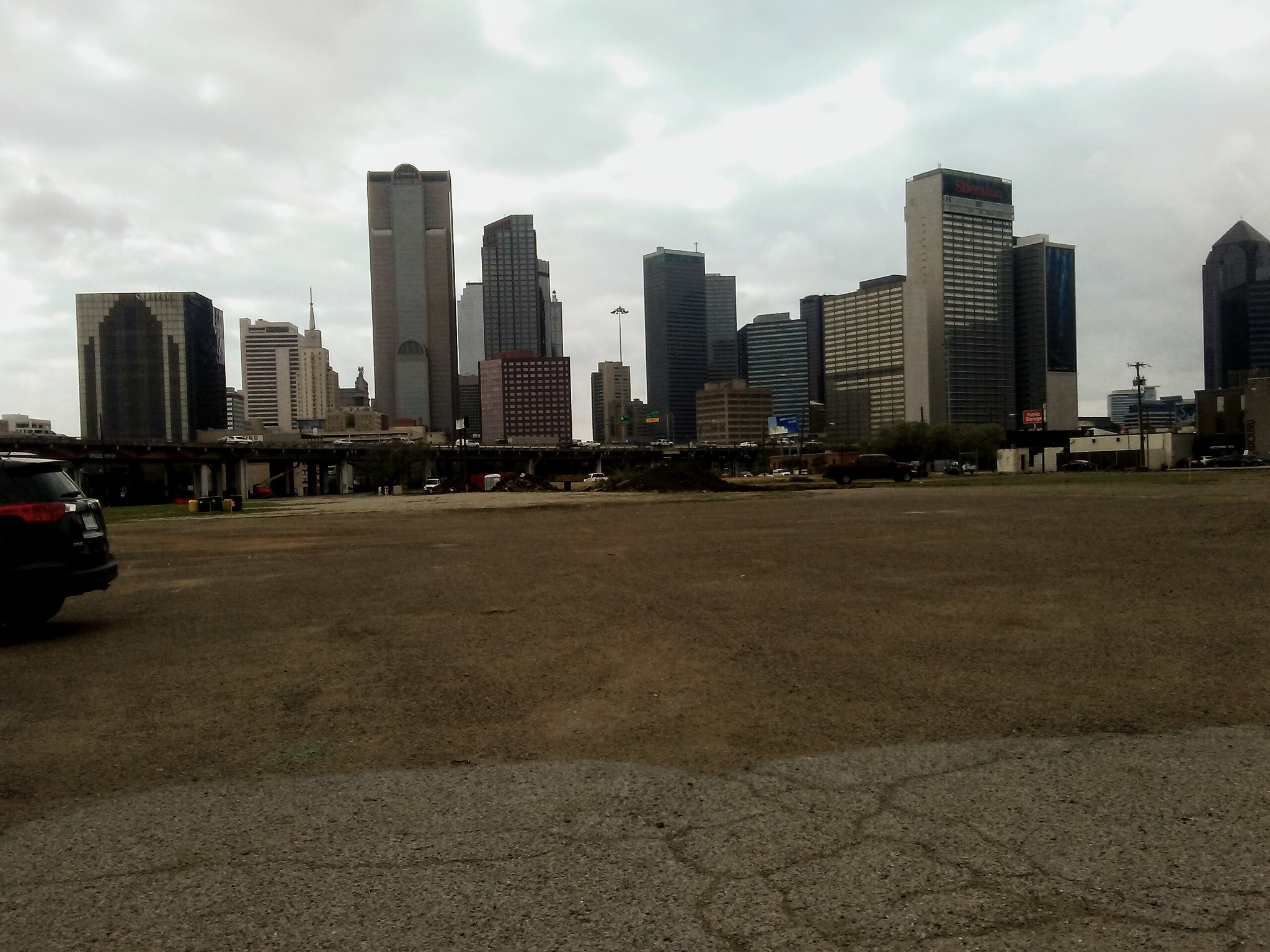 LG K7 sample photo. The city photography