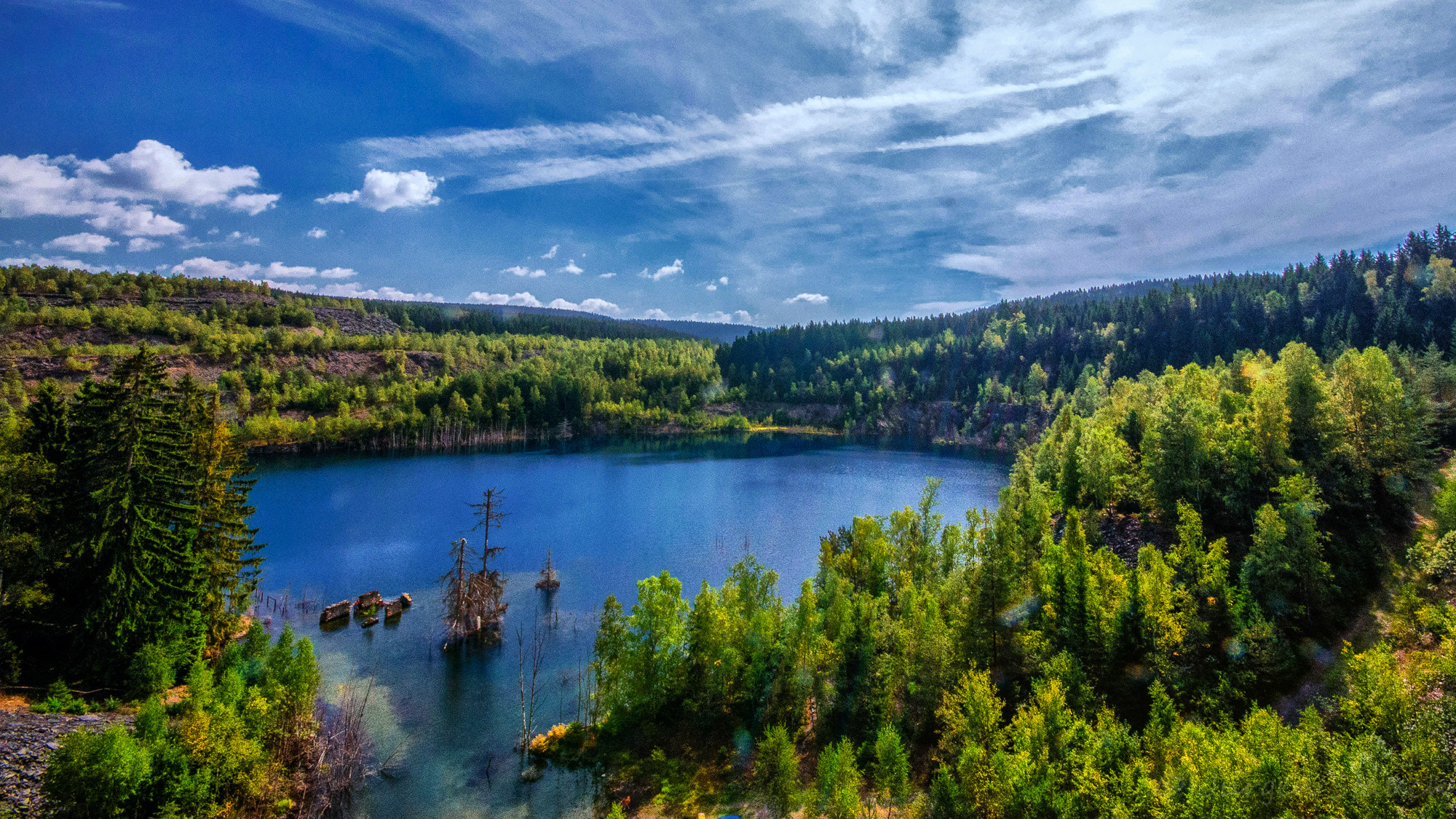 Sigma 10-20mm F4-5.6 EX DC HSM sample photo. Schiefersee photography