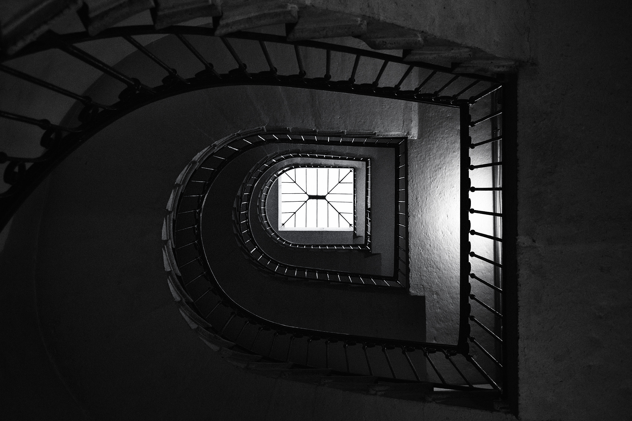 Sigma 24-105mm f/4 DG OS HSM | A sample photo. Stairs photography