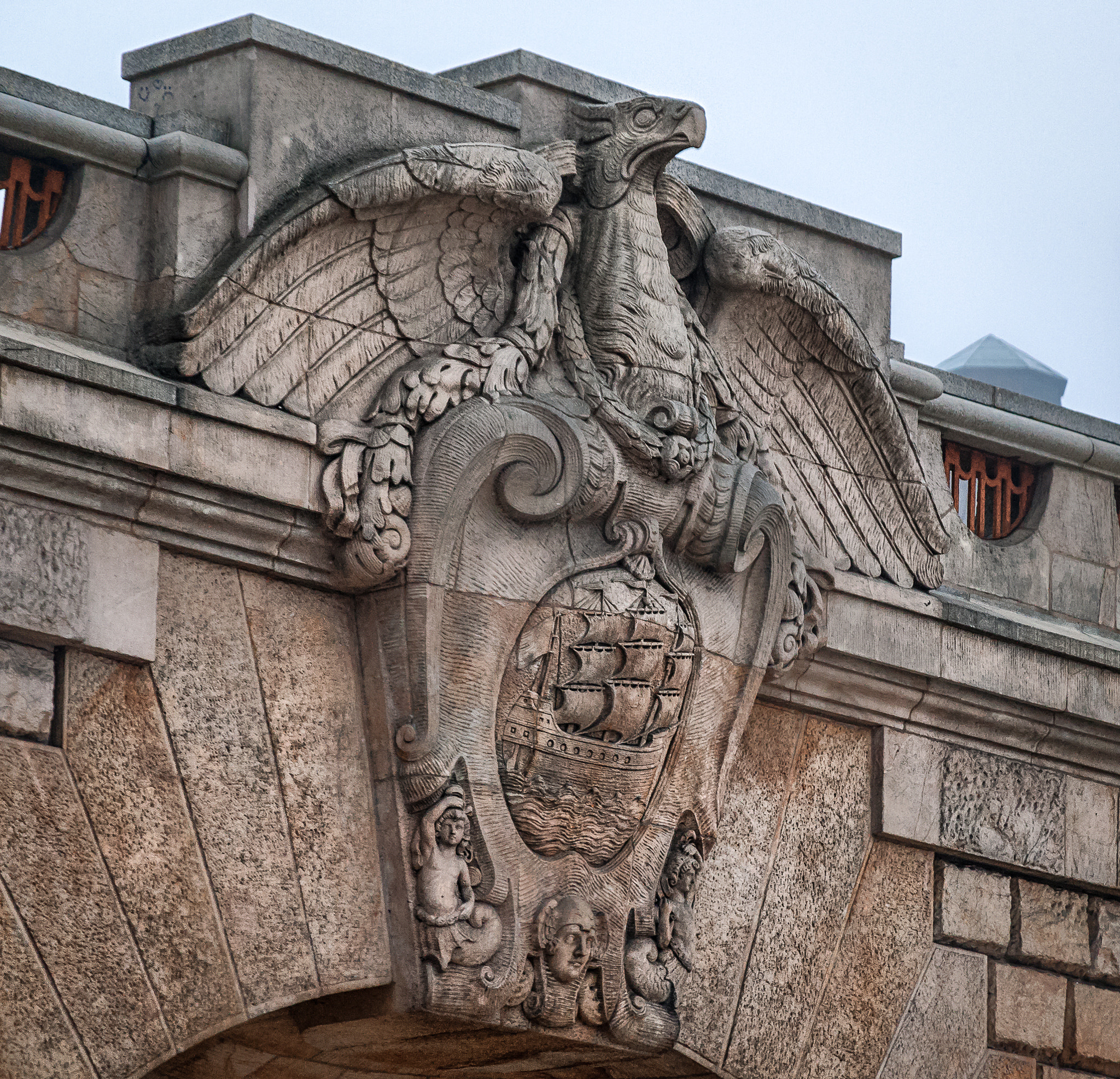 Canon EOS-1Ds Mark II sample photo. Hakenterrasse, fountain detail photography