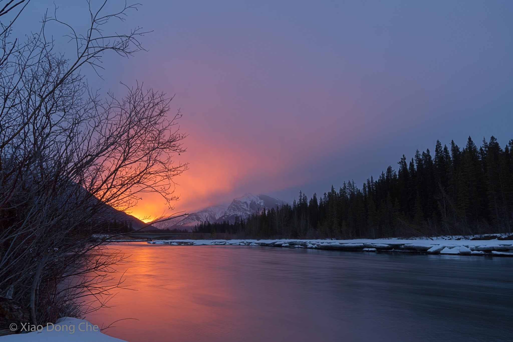 Sony a6300 + Sony E 10-18mm F4 OSS sample photo. Sunrise @ canmore alberta photography