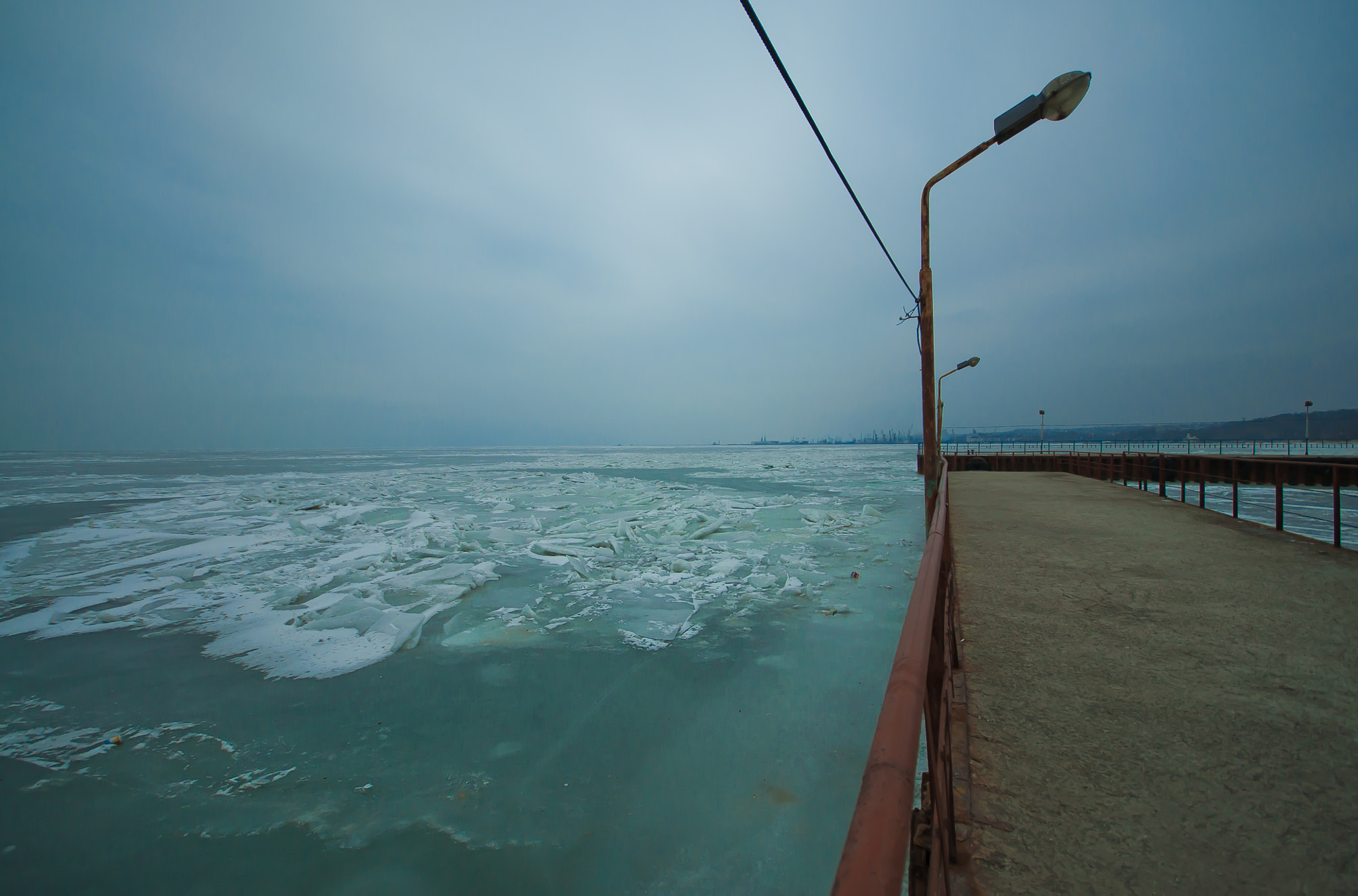 Sigma 10-20mm F4-5.6 EX DC HSM sample photo. Ice* photography