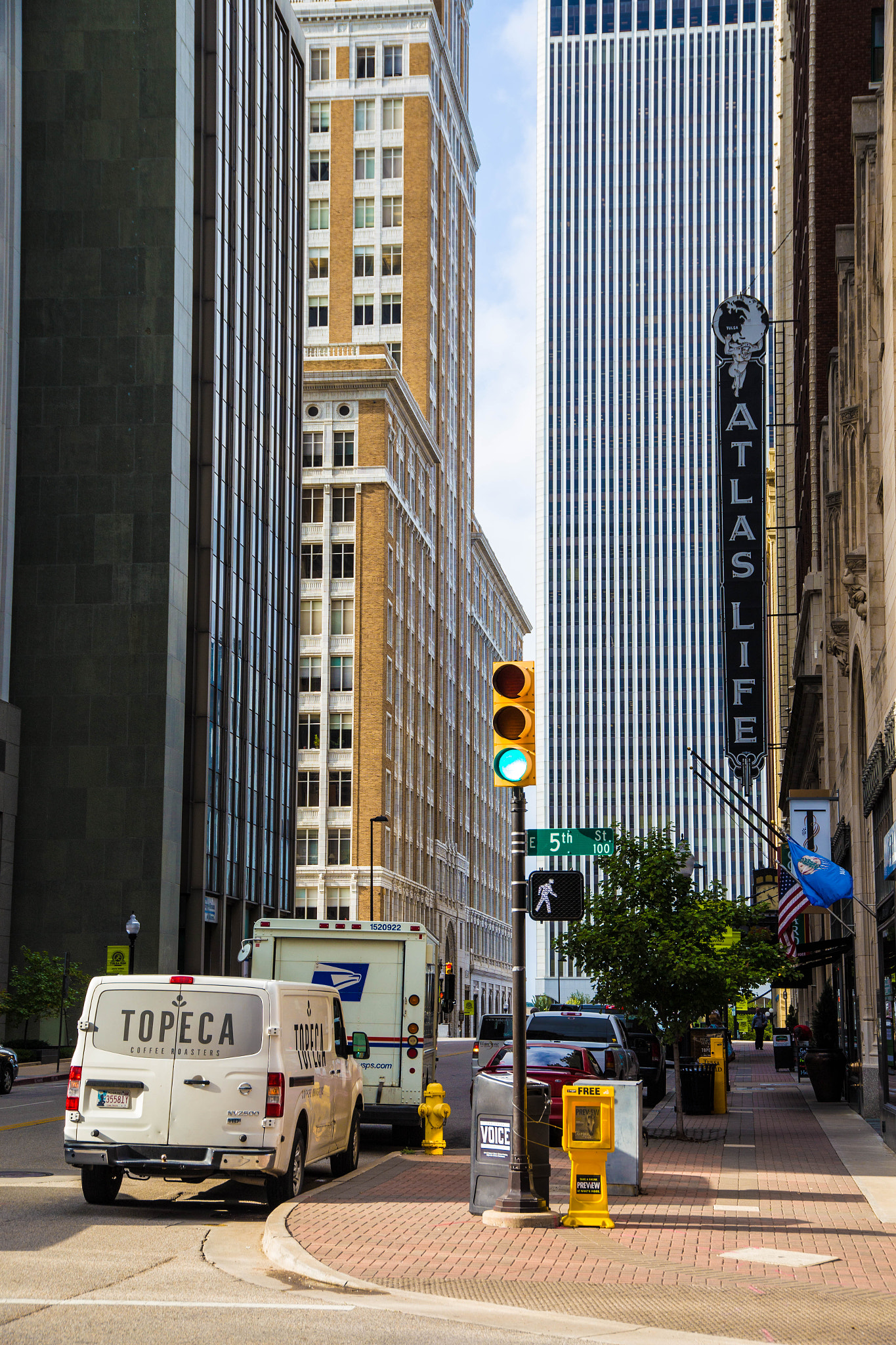 Canon EOS 6D sample photo. Downtown in the south photography