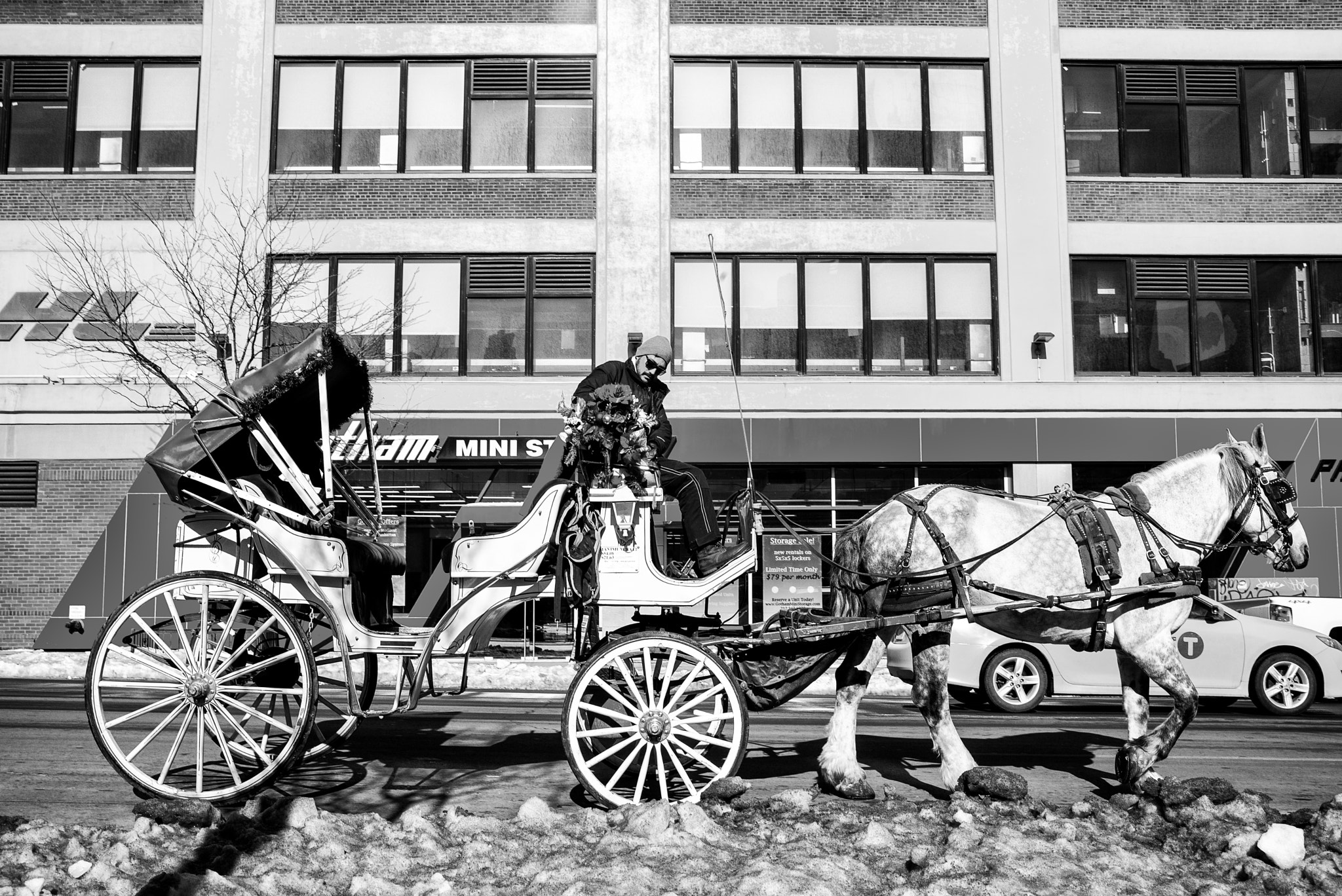 Leica Summilux-M 35mm F1.4 ASPH sample photo. Street photo nyc photography