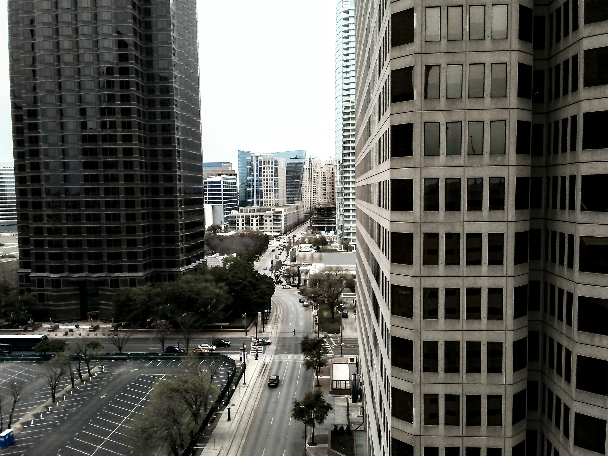LG K7 sample photo. Moody city photography