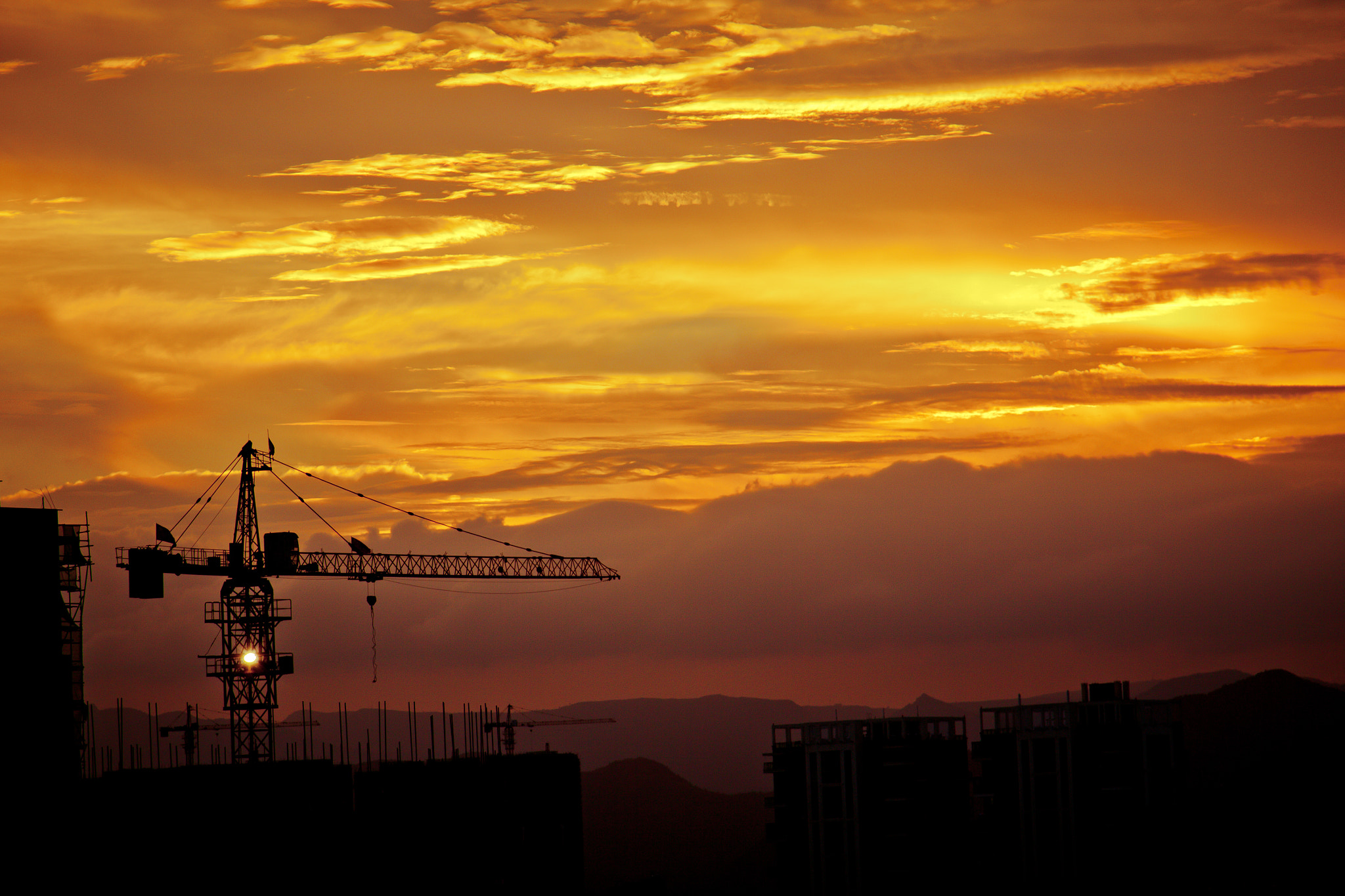 Canon EOS 50D + Canon EF 24-105mm F4L IS USM sample photo. The end of a day photography