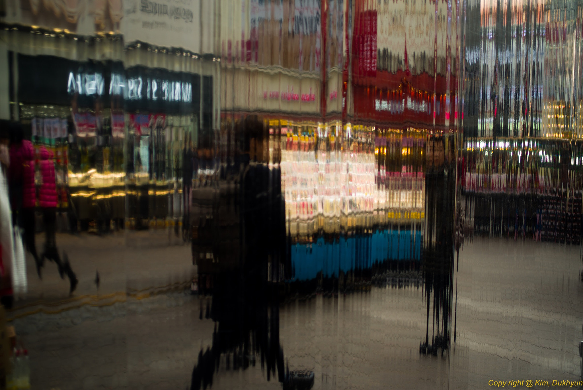 Pentax K-1 + HD Pentax-FA 35mm F2 AL sample photo. Reflection of street walkers photography