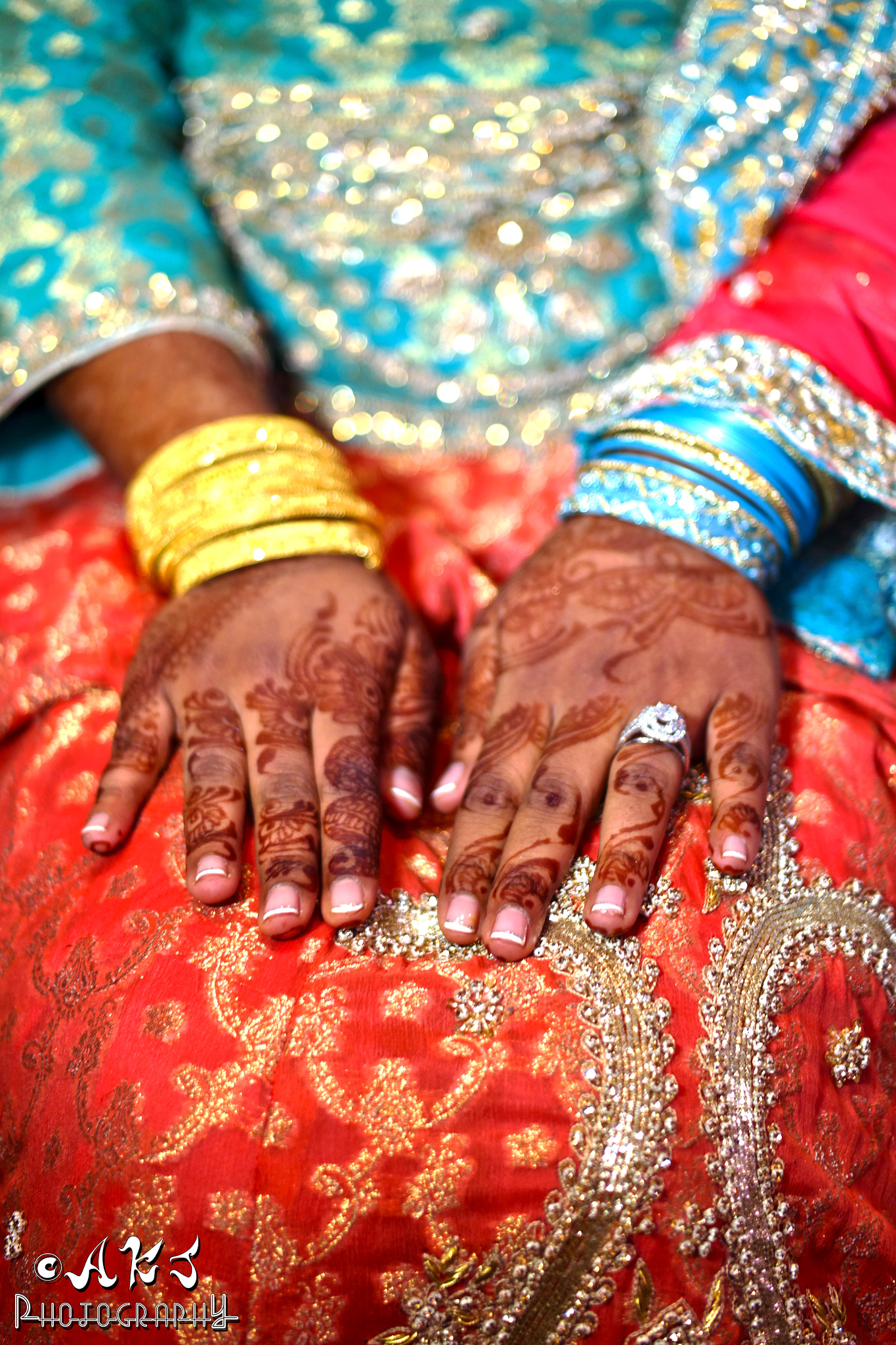 Samsung NX 45mm F1.8 sample photo. Desi bride photography