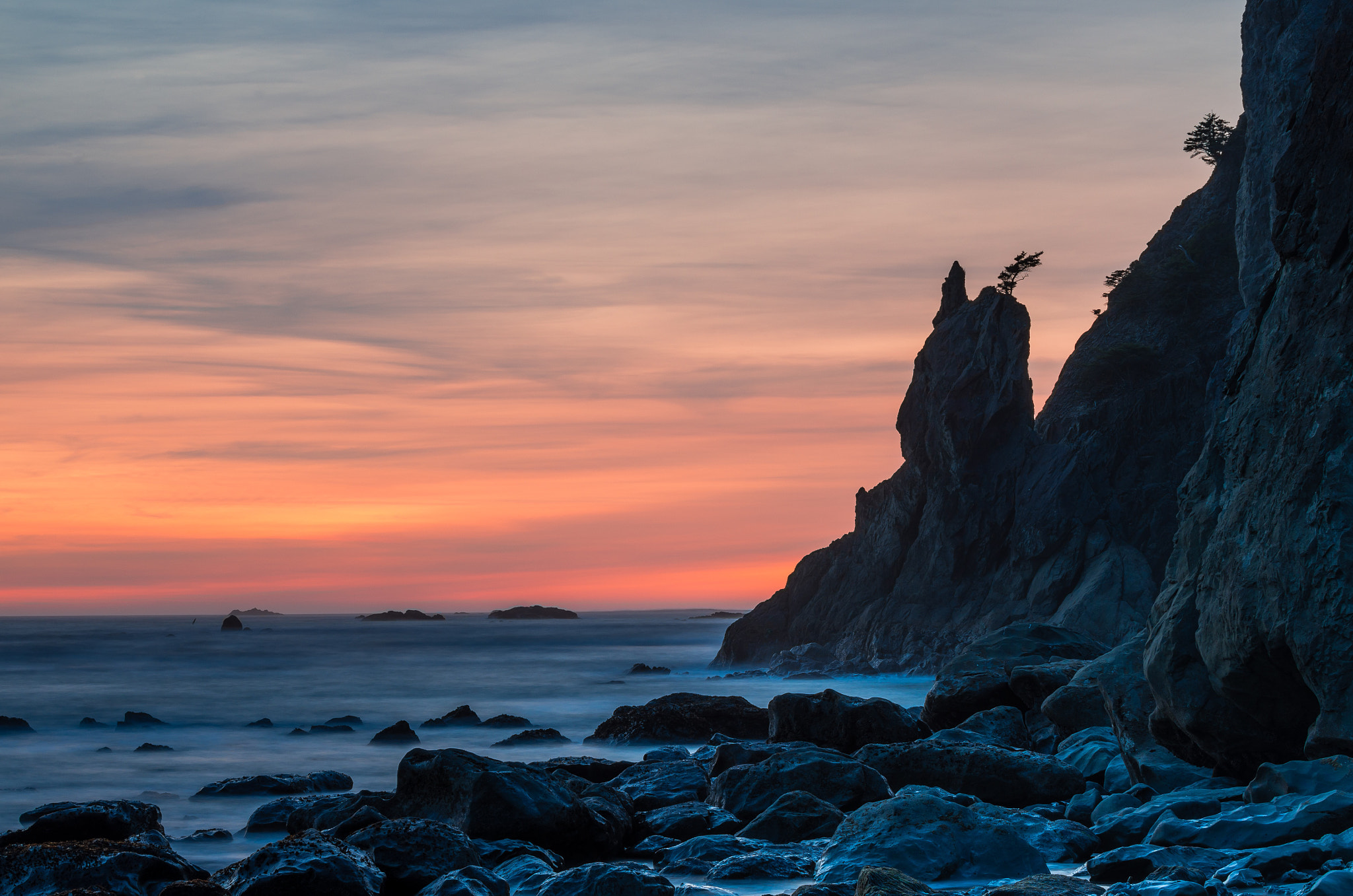 Pentax K-5 IIs + Pentax smc DA* 60-250mm F4.0 ED (IF) SDM sample photo. Sunset at rialto beach photography