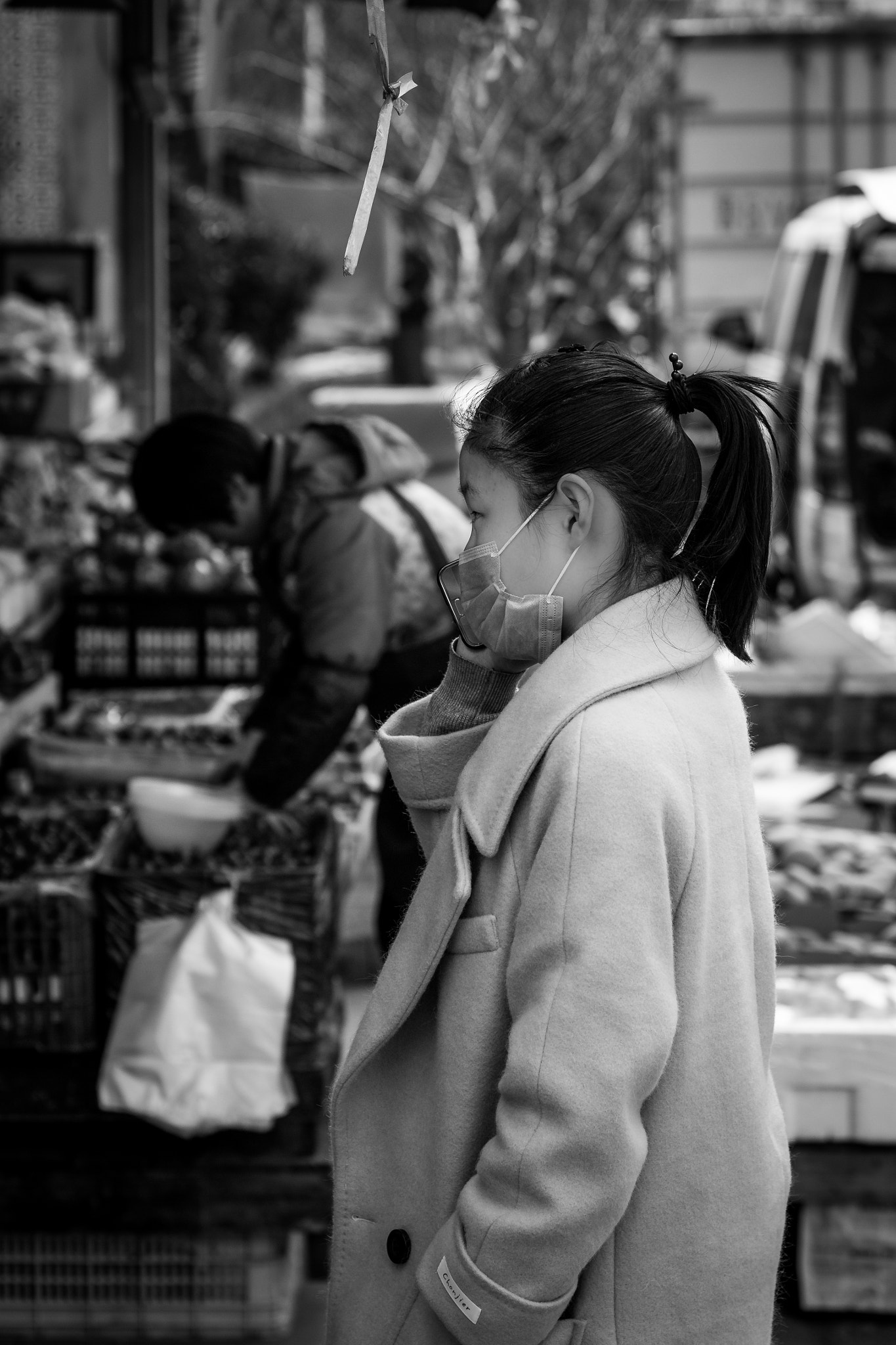 Canon EOS 100D (EOS Rebel SL1 / EOS Kiss X7) + Canon EF 50mm F1.4 USM sample photo. Haze 42/52 photography