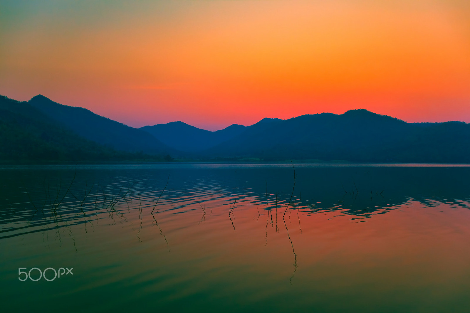 Sigma 18-250mm F3.5-6.3 DC OS HSM sample photo. Sunrise sky over the lake in the morning. thailand. photography