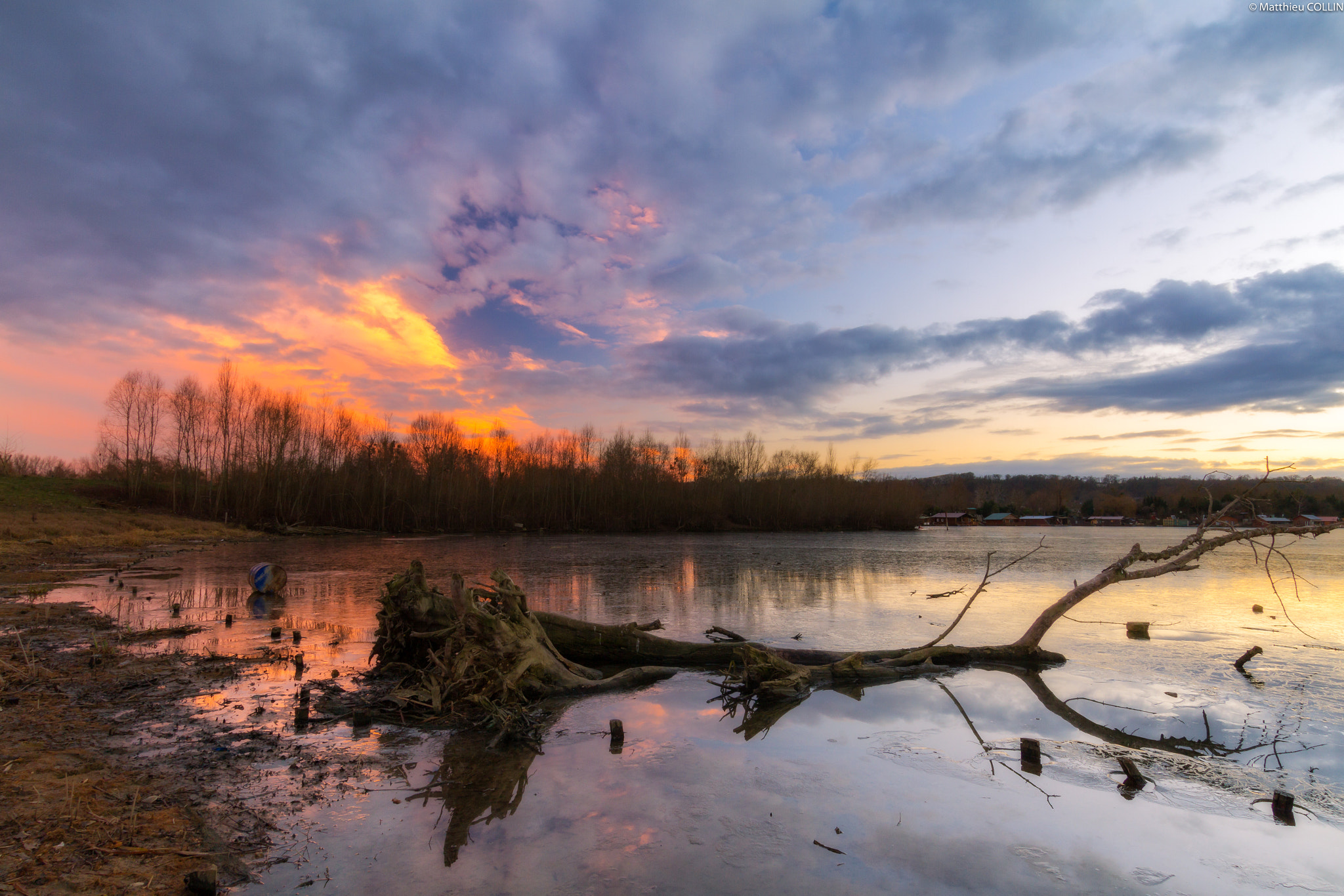 Canon EOS 7D + Sigma 10-20mm F3.5 EX DC HSM sample photo. Winter (etang des galiotes) photography