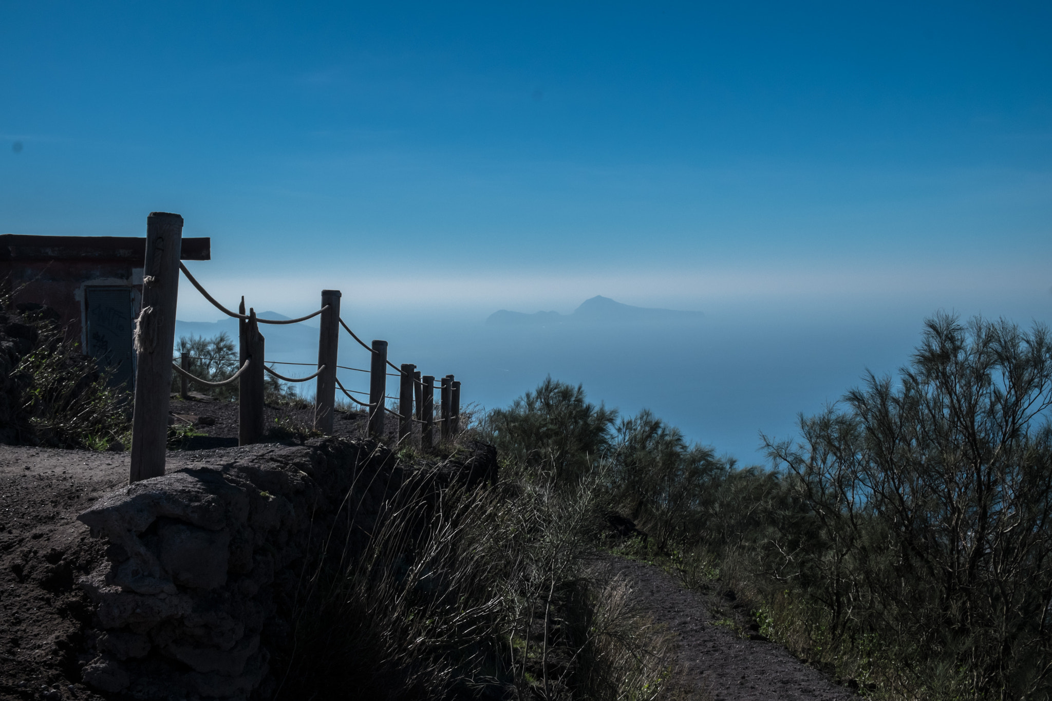 Fujifilm X-E1 + Fujifilm XF 18-55mm F2.8-4 R LM OIS sample photo. View of capri from vesuvio photography