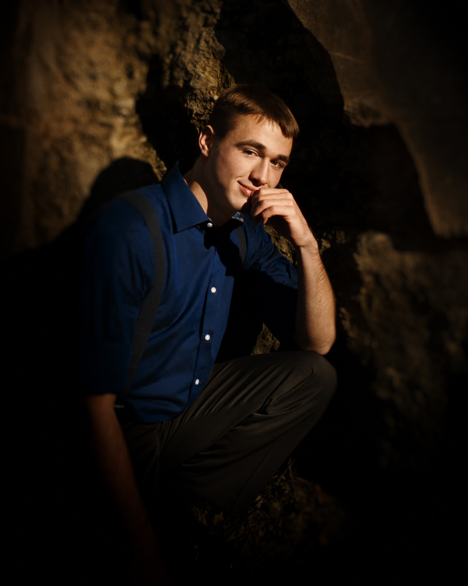 Canon EOS 7D + Canon EF 24-70mm F2.8L USM sample photo. Looking at you photography