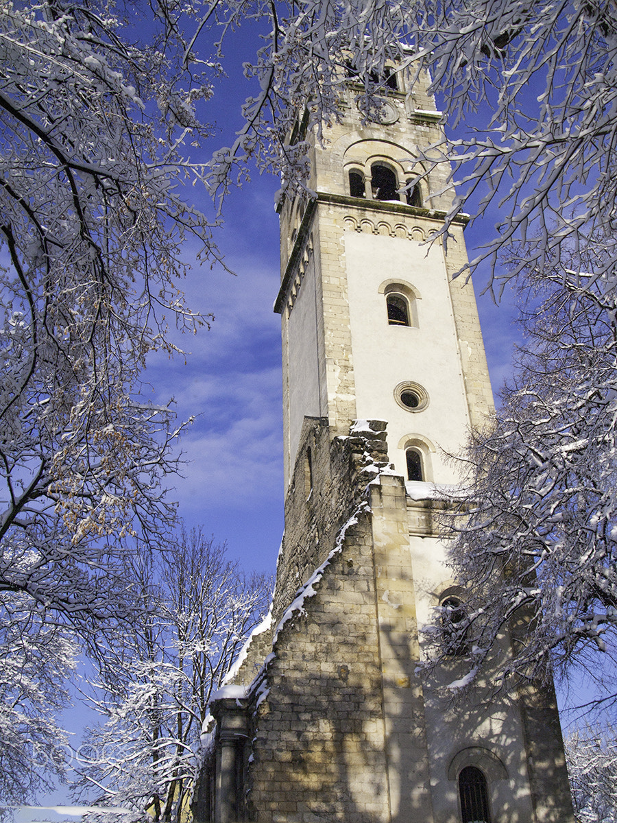 Olympus Zuiko Digital 17.5-45mm F3.5-5.6 sample photo. Old church tower photography