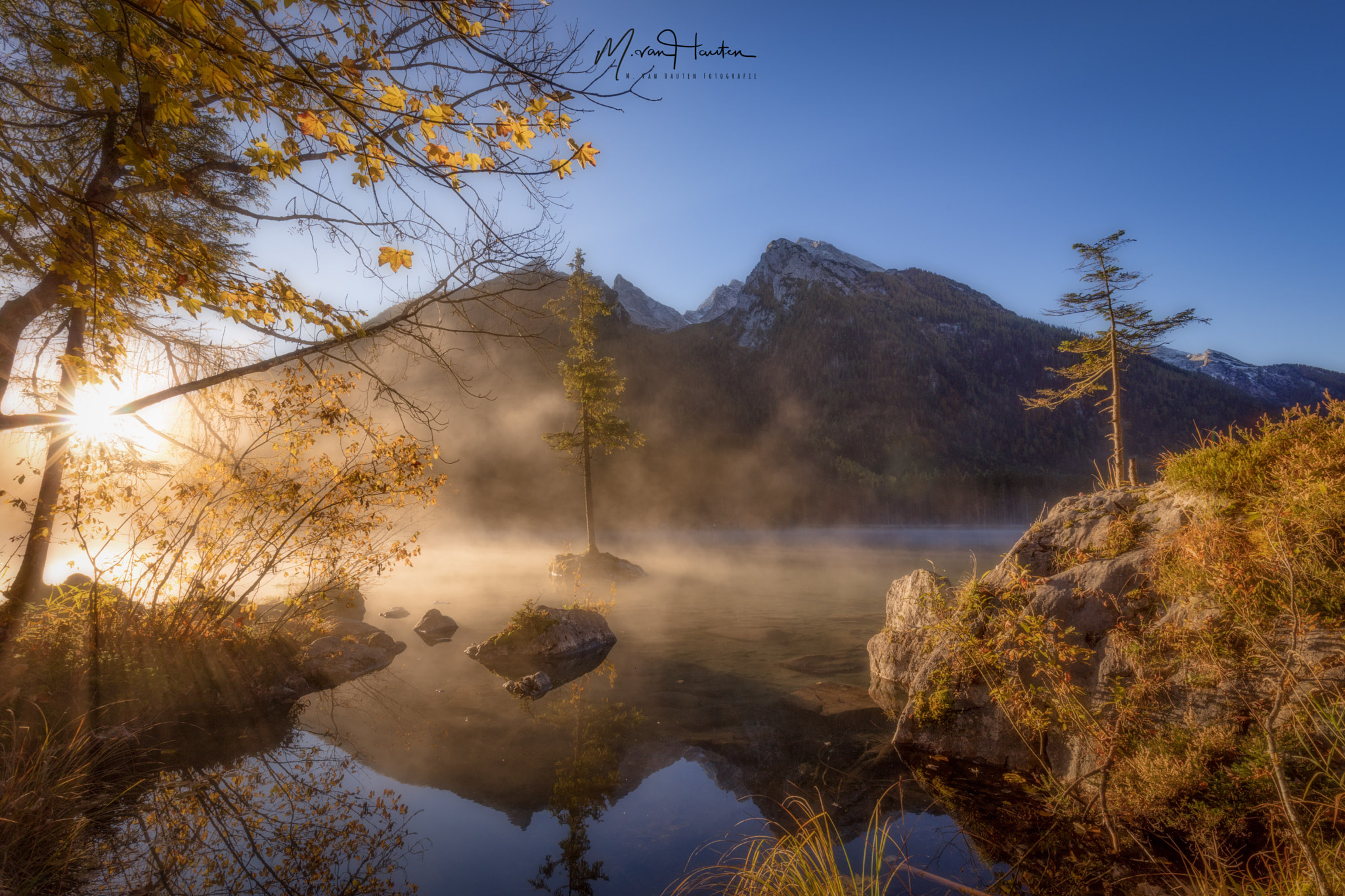 Canon EOS 5DS + Canon EF 16-35mm F4L IS USM sample photo. Golden morning photography
