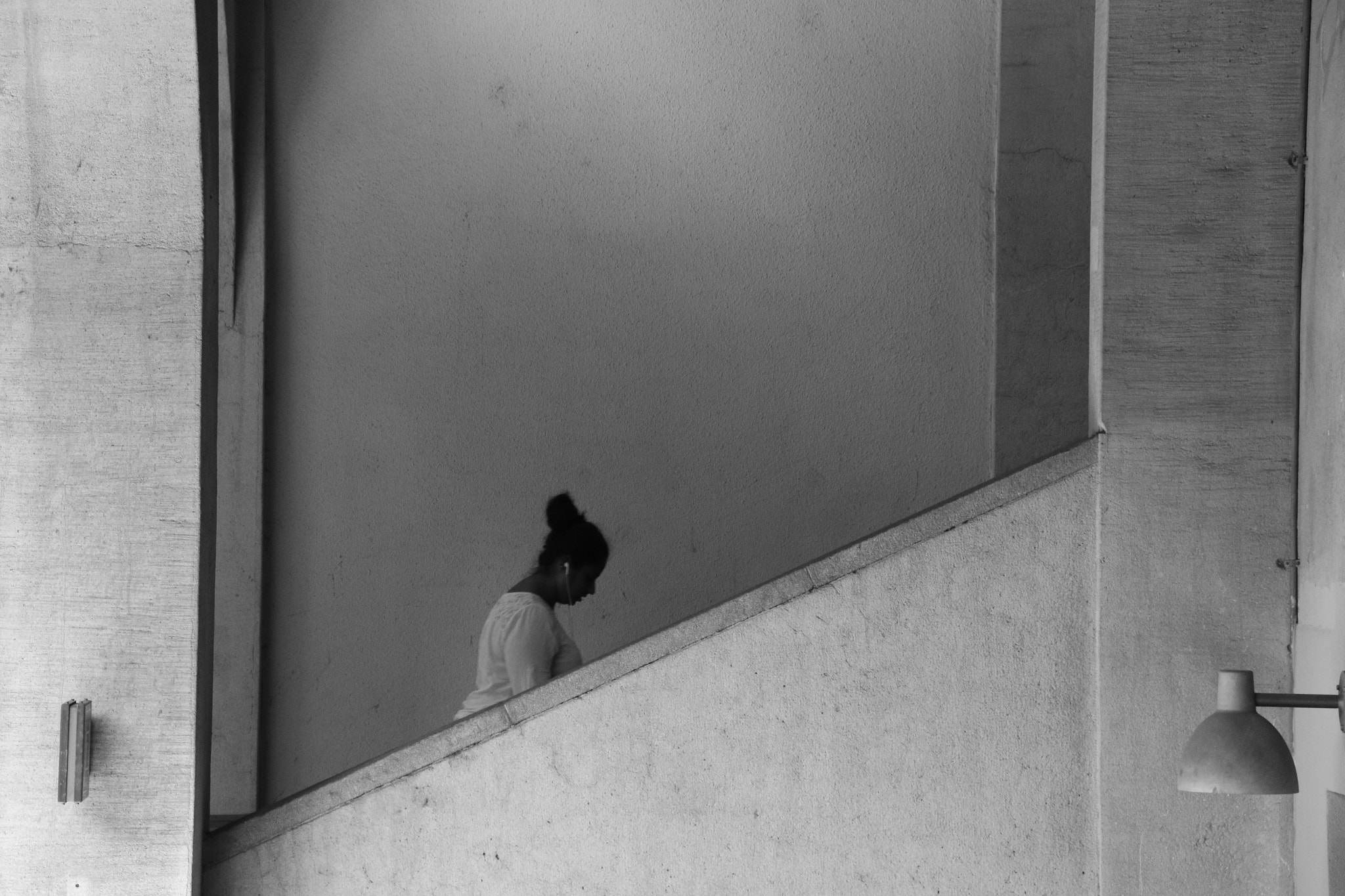 Sigma 18-250mm F3.5-6.3 DC OS HSM sample photo. Upstairs photography