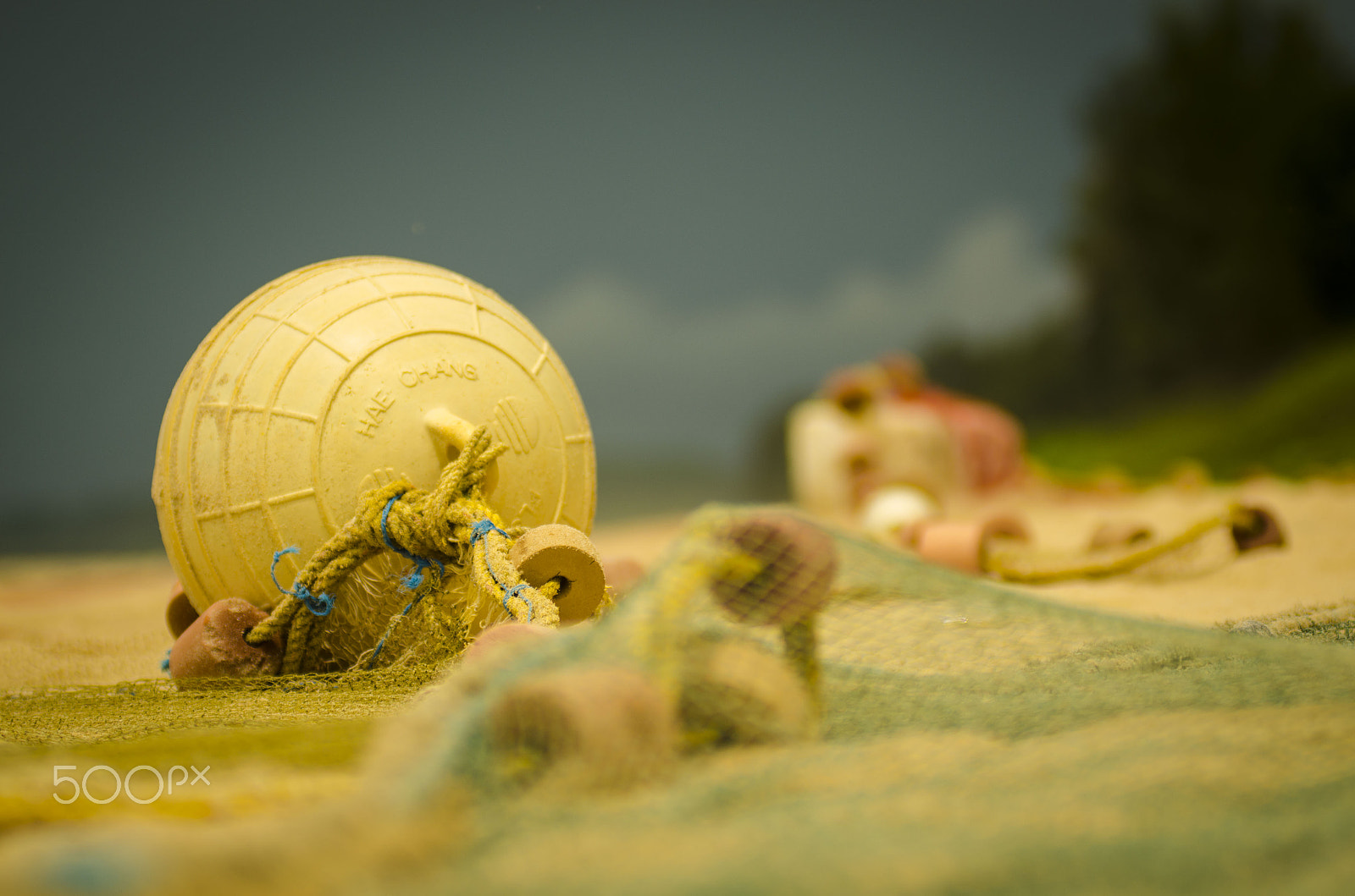 Nikon AF-Nikkor 80-200mm F2.8D ED sample photo. Drying nets on paradise beach photography