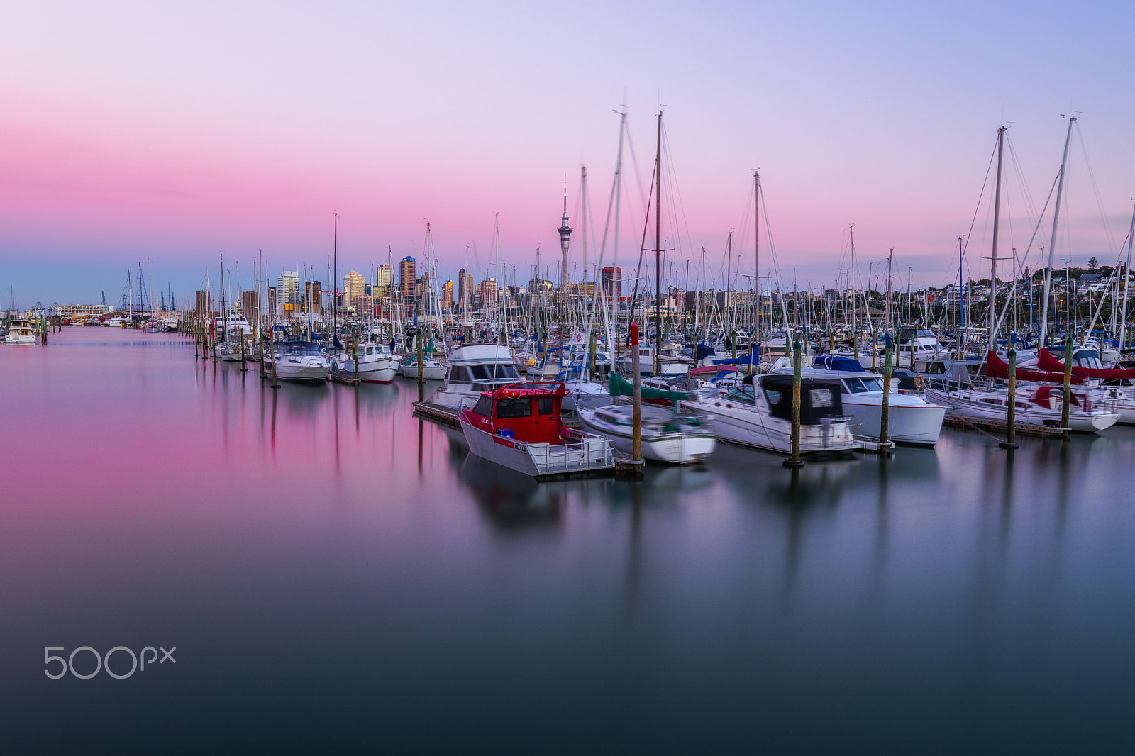Nikon D7200 + Sigma 18-35mm F1.8 DC HSM Art sample photo. Westhaven twilight photography