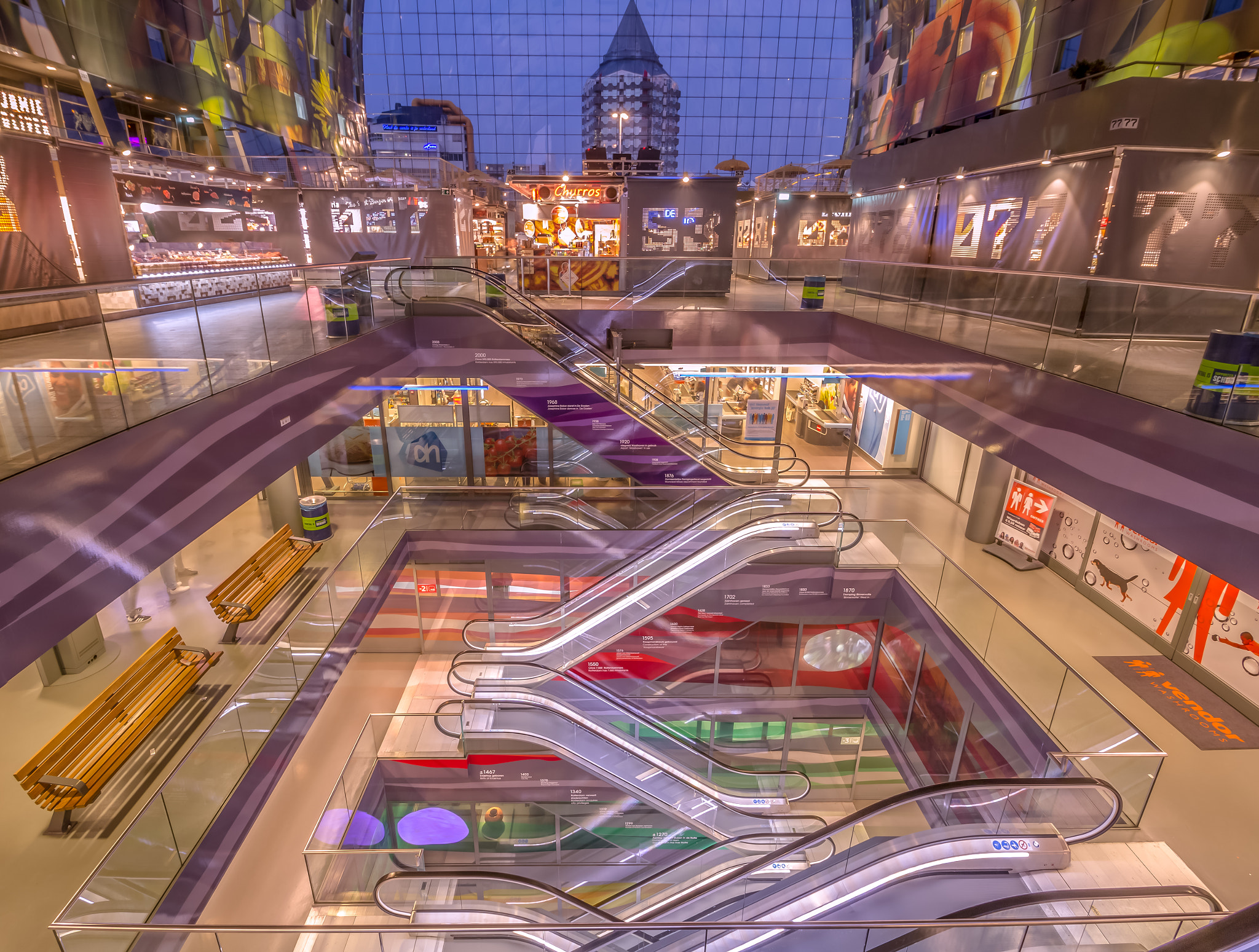 Sigma 10-20mm F3.5 EX DC HSM sample photo. Escalator extravaganza photography