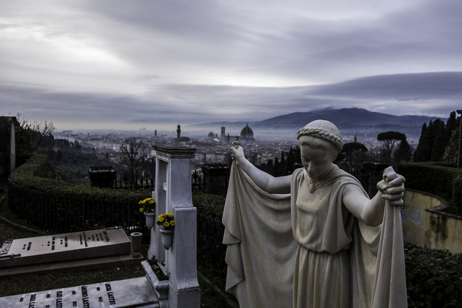 Fujifilm X-E2S + Fujifilm XF 18mm F2 R sample photo. Florence from san miniato photography