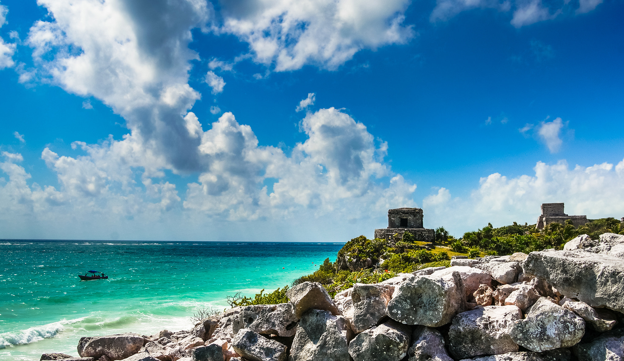 Sony E 18-200mm F3.5-6.3 OSS sample photo. Temples of tulum photography