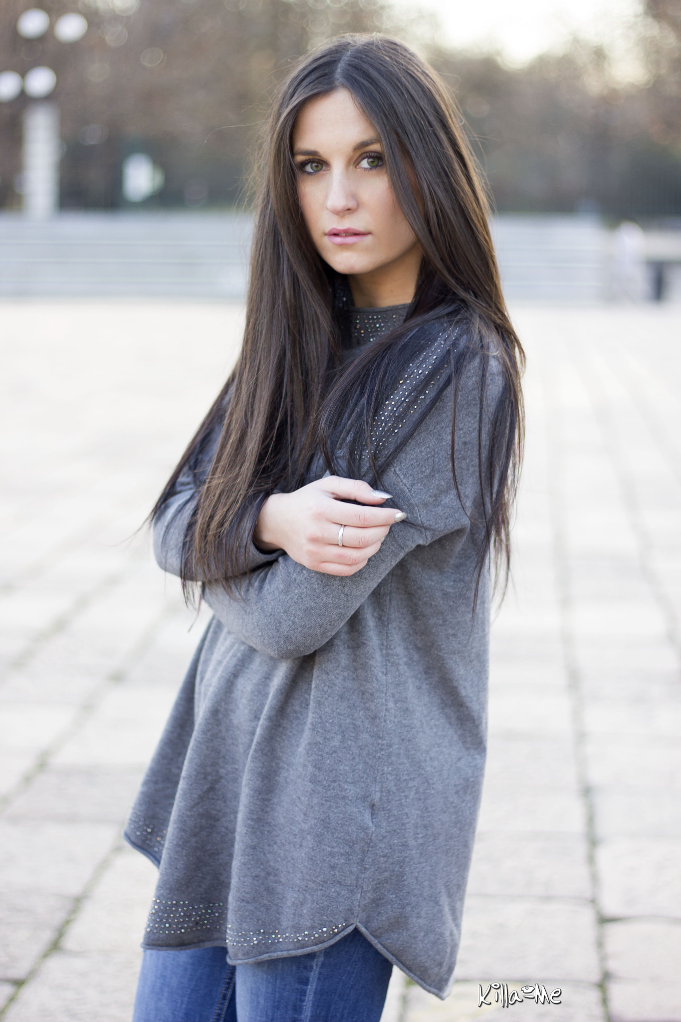 Canon EOS 550D (EOS Rebel T2i / EOS Kiss X4) + Canon EF 50mm F1.8 STM sample photo. She's like the wind photography