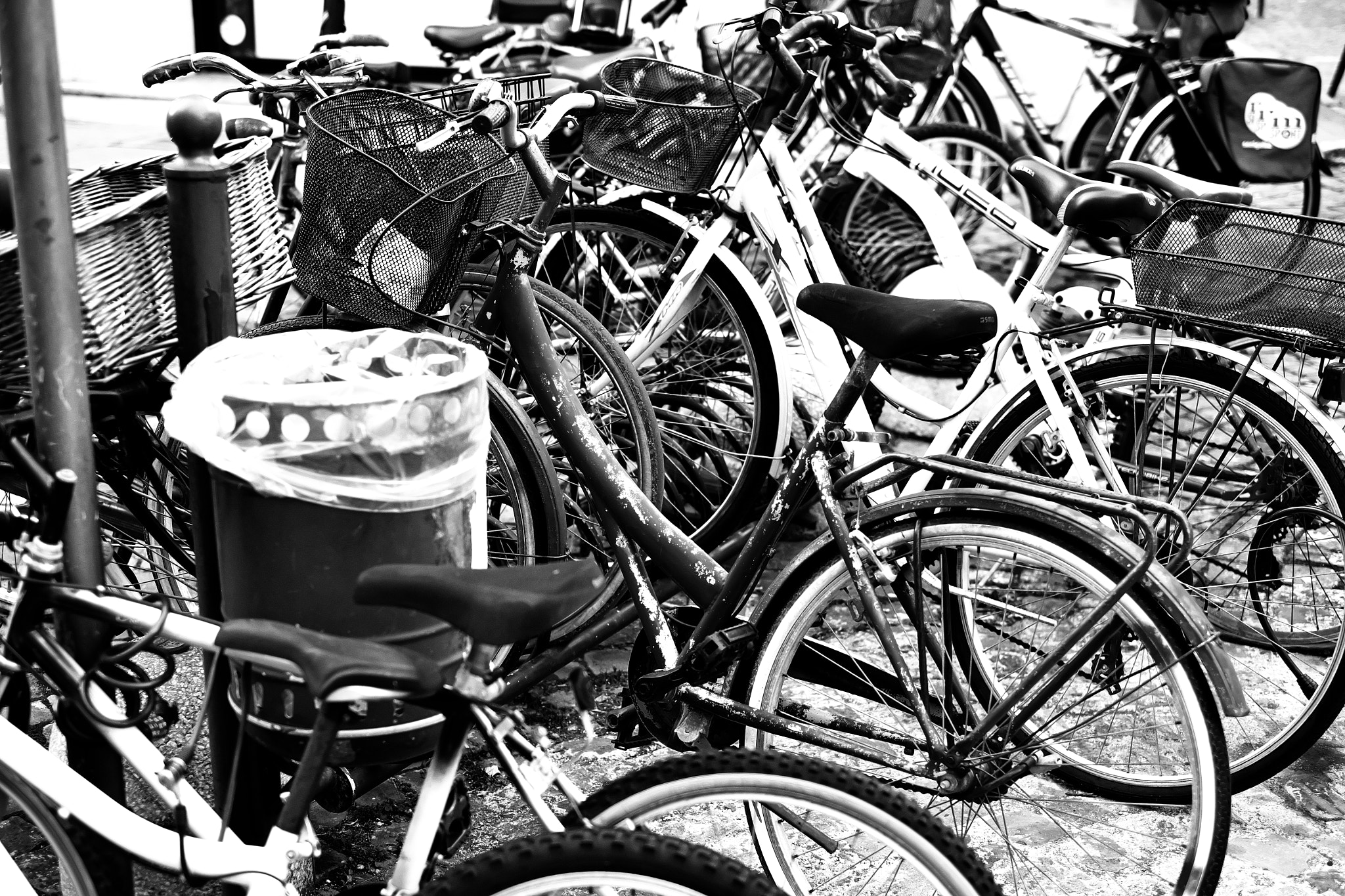 Fujifilm X-E2S sample photo. Biciclette senigallia febbraio photography