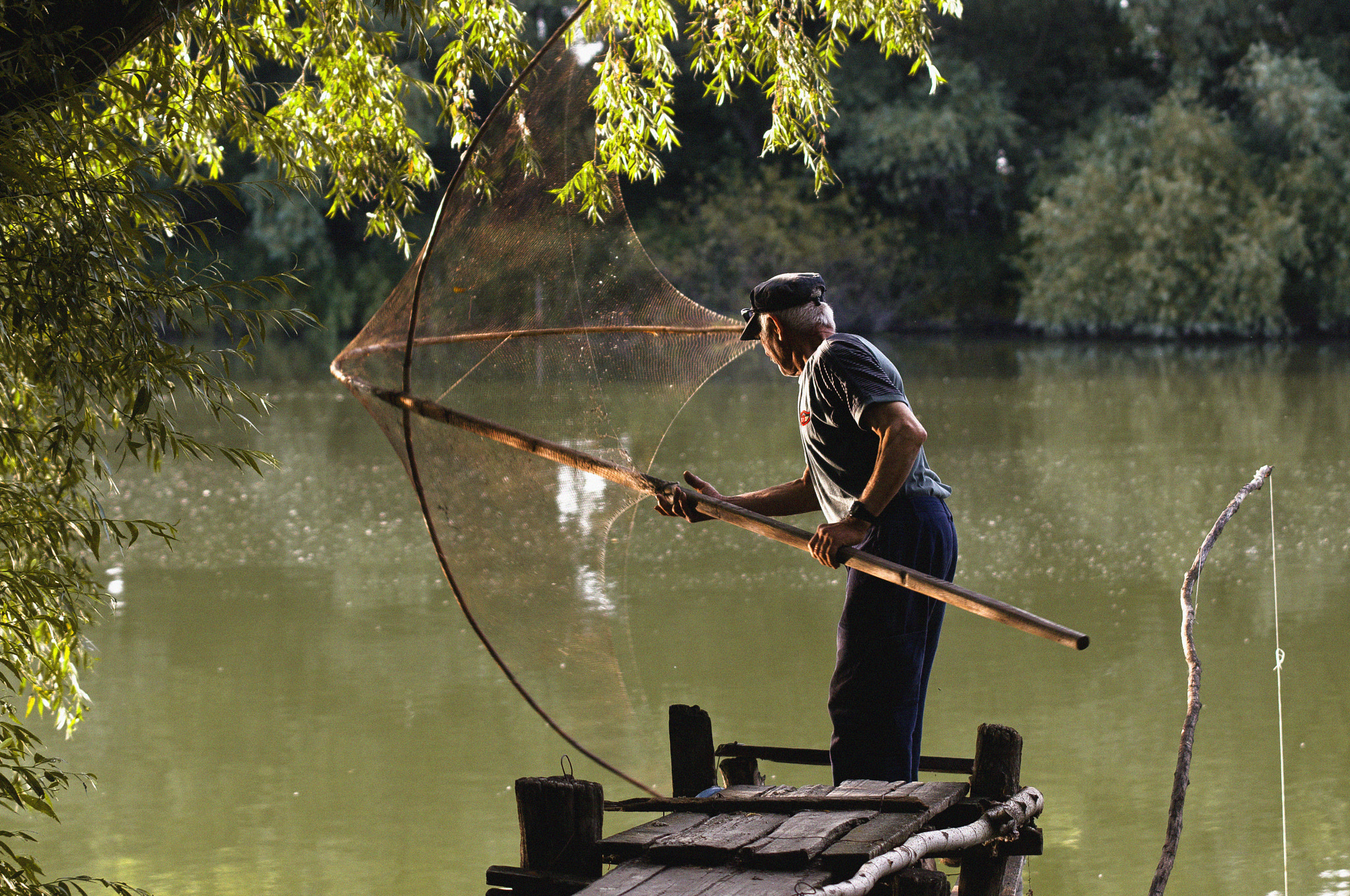 Sigma M-AF 70-200mm F2.8 EX APO sample photo. Fishing photography