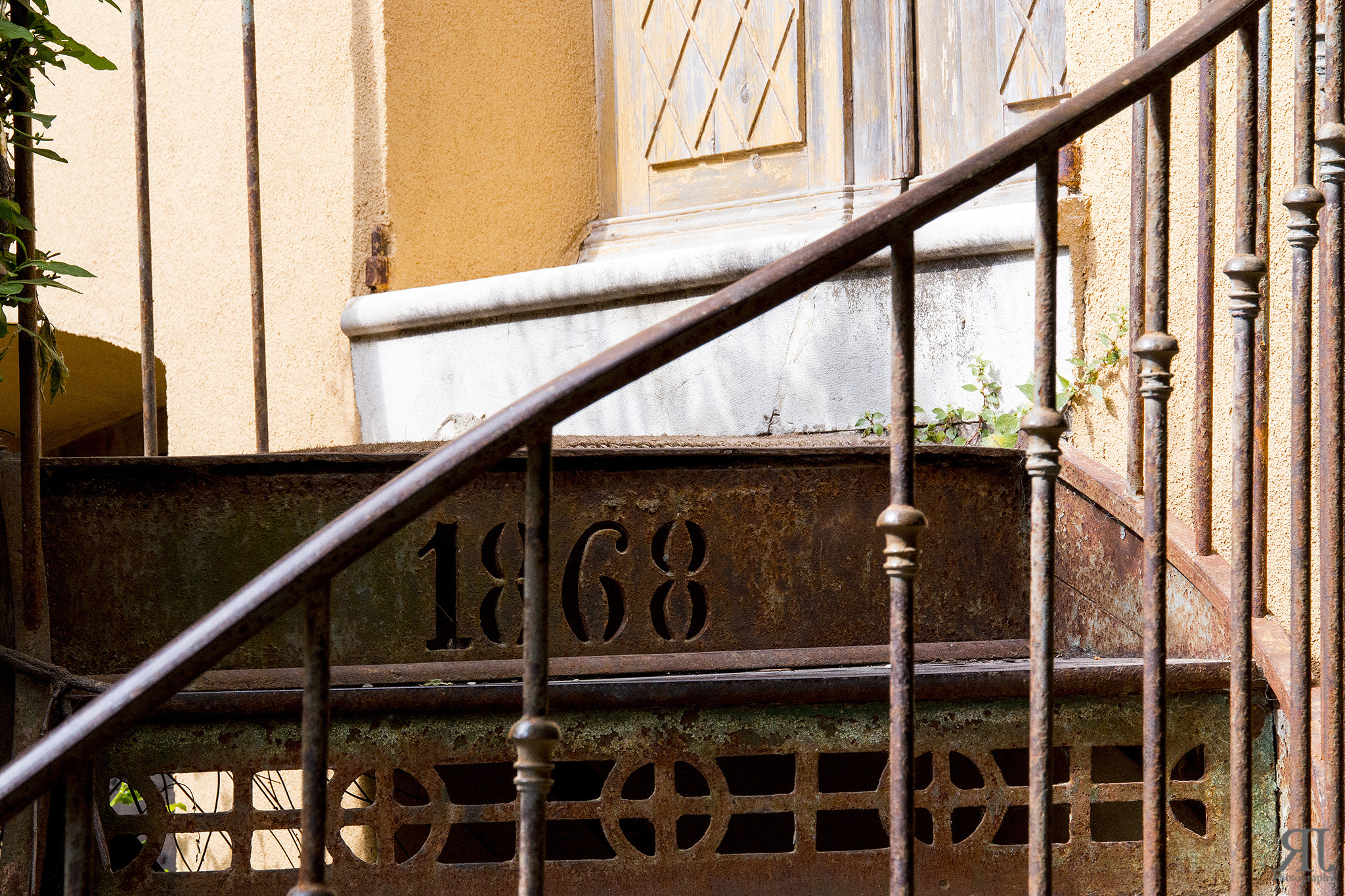 Sigma 24-105mm f/4 DG OS HSM | A sample photo. Ramatuelle #1 photography