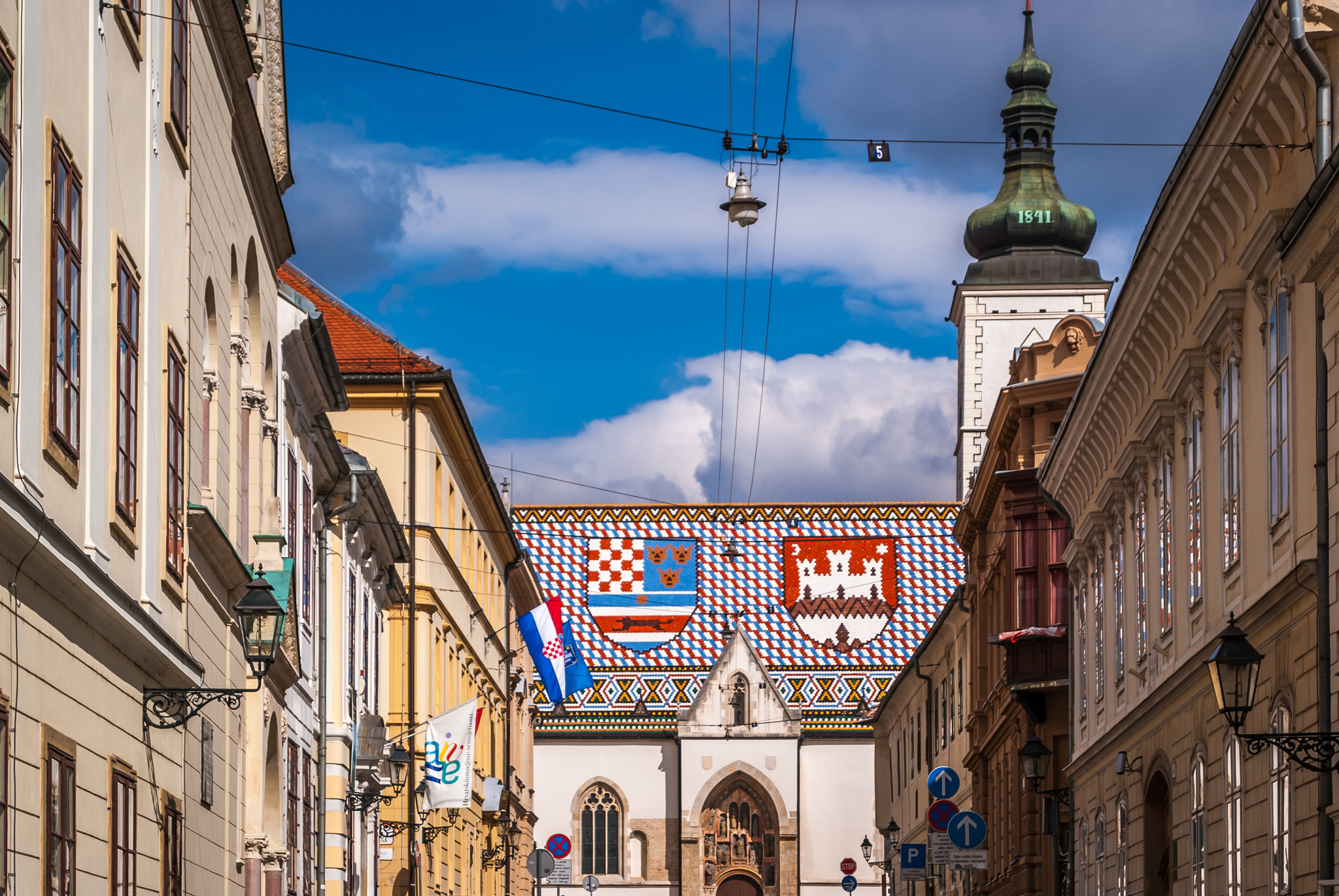 Sony Alpha DSLR-A230 + Sony DT 18-55mm F3.5-5.6 SAM sample photo. St. mark's church, zagreb photography