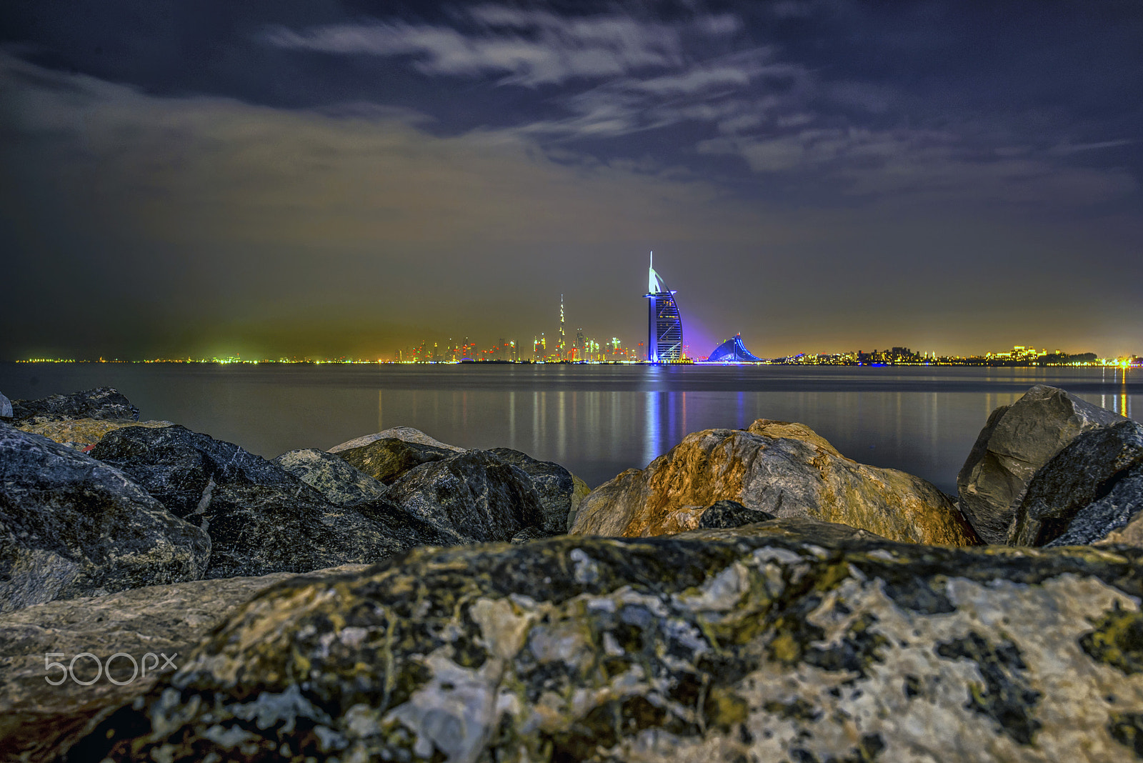 Nikon AF-S Nikkor 18-35mm F3.5-4.5G ED sample photo. Burj view from the palm photography
