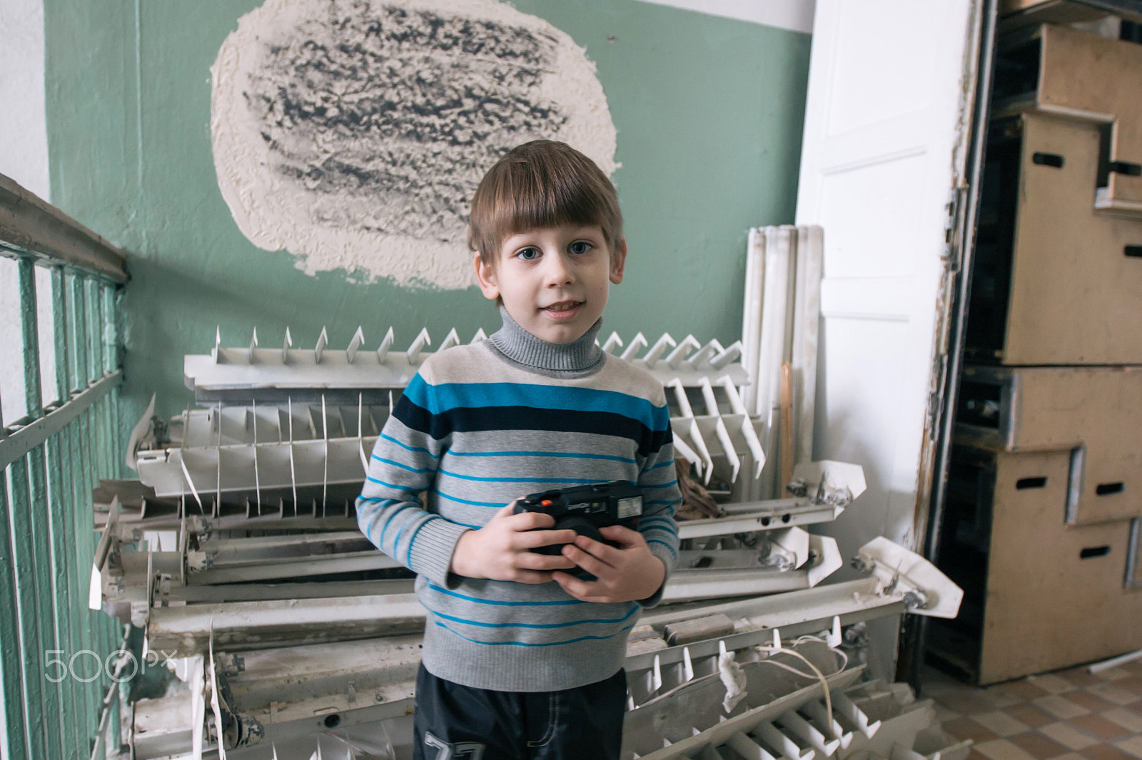 Canon EF 16-35mm F2.8L II USM sample photo. Boy with a camera photography