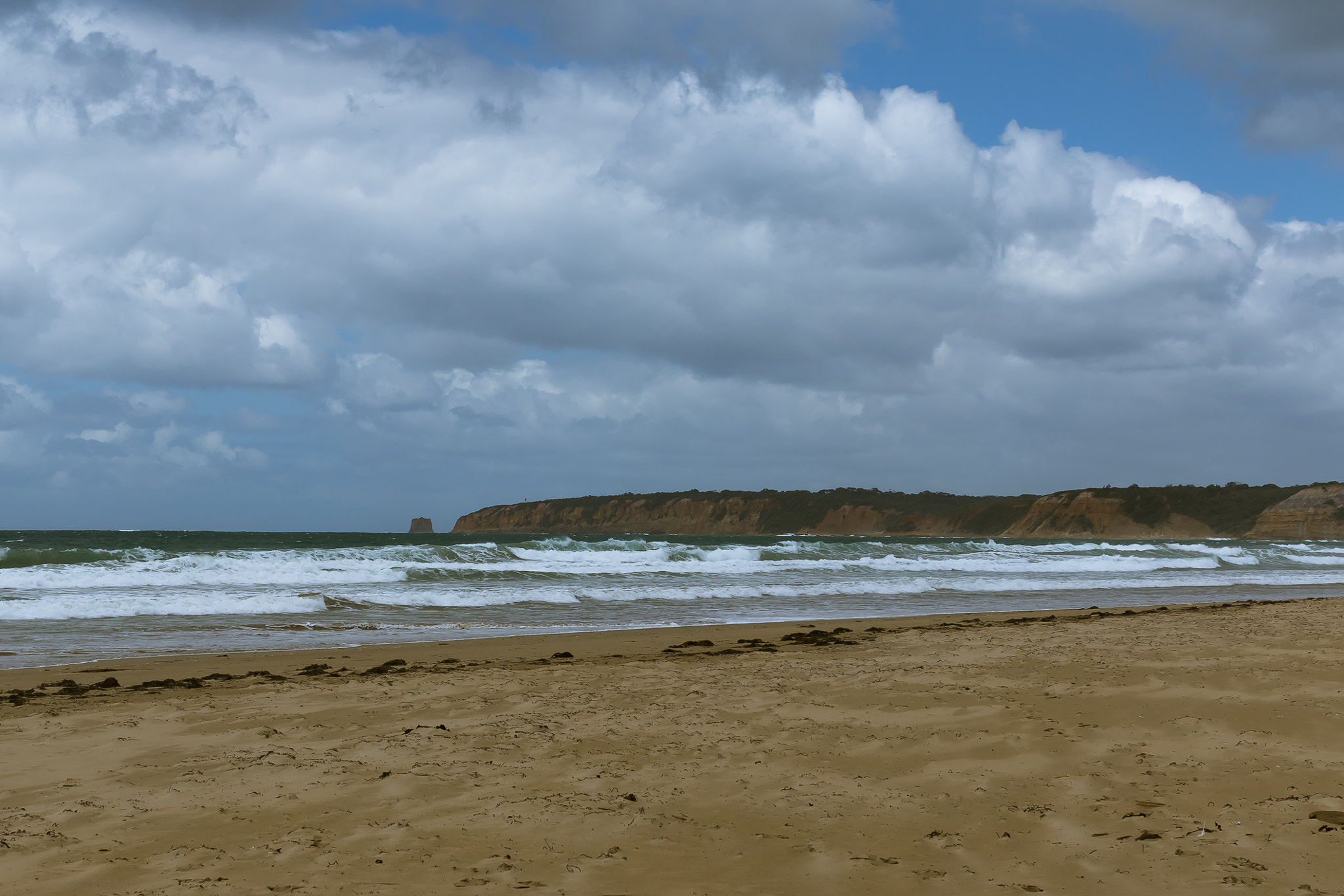 Canon EF 17-40mm F4L USM sample photo. Great ocean road beach photography