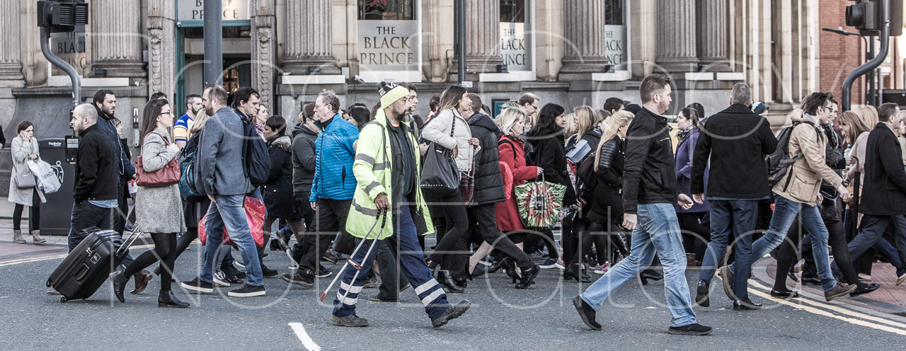 Canon EOS 5D Mark IV + Canon EF 70-200mm F2.8L IS USM sample photo. Rush hour - leeds train station - west yorkshire 0q5a6499 photography