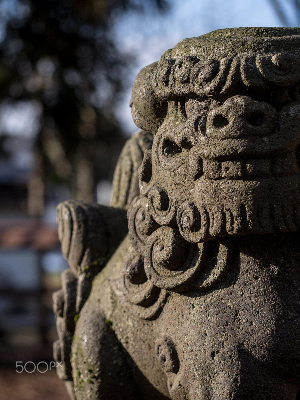 Olympus PEN E-PL5 sample photo. Imperial guardian lion photography
