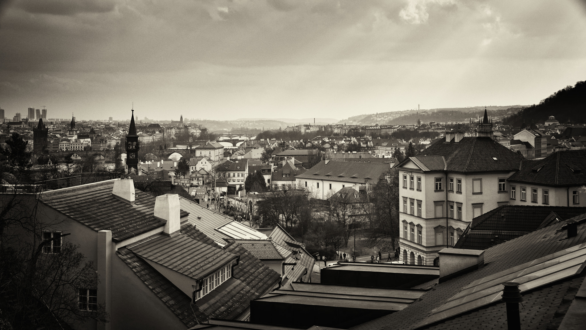 Sony DT 18-135mm F3.5-5.6 SAM sample photo. View of prague photography
