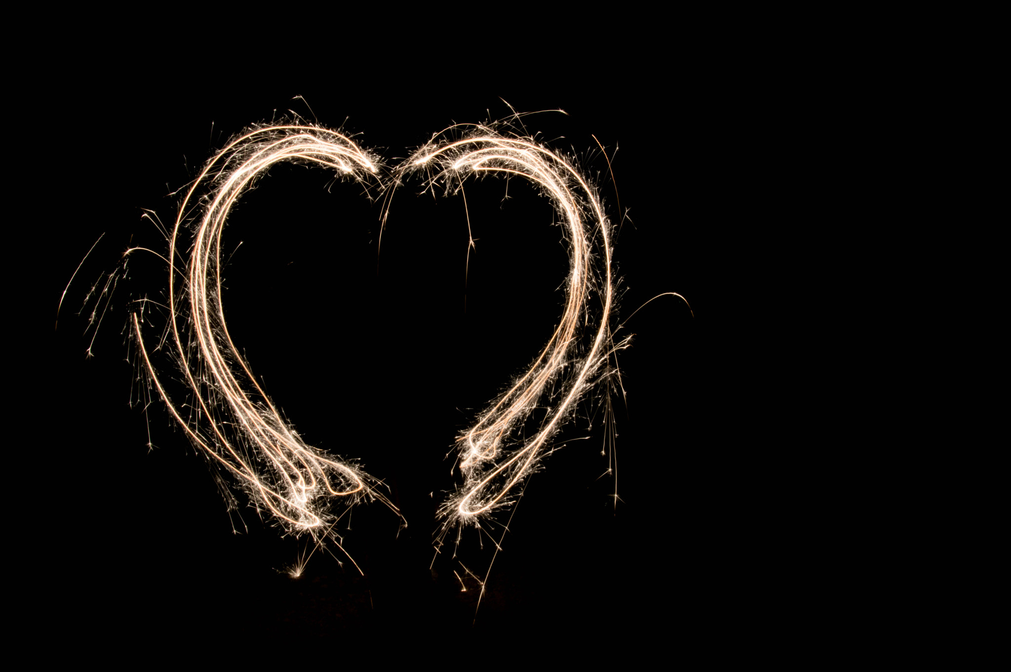 Nikon D3200 sample photo. Sparkler heart photography