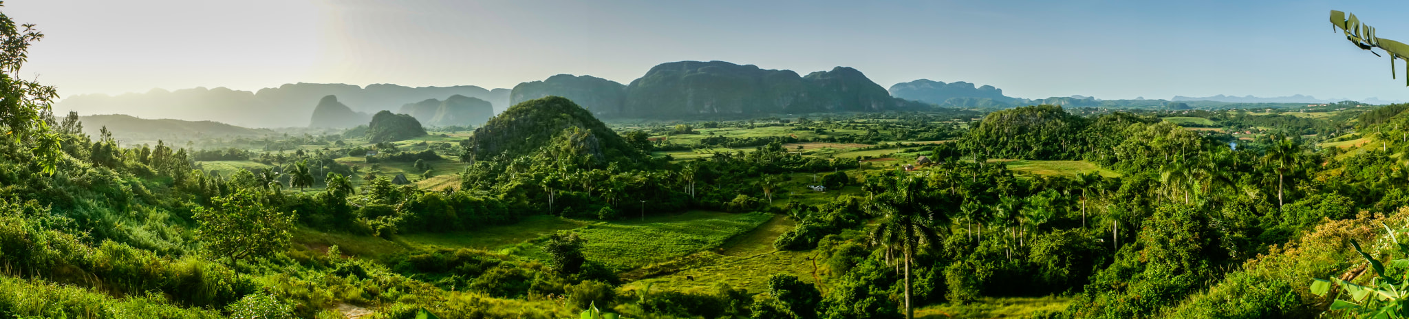 Sony Alpha NEX-6 + Sony E 16mm F2.8 sample photo. Panorama of vinales photography